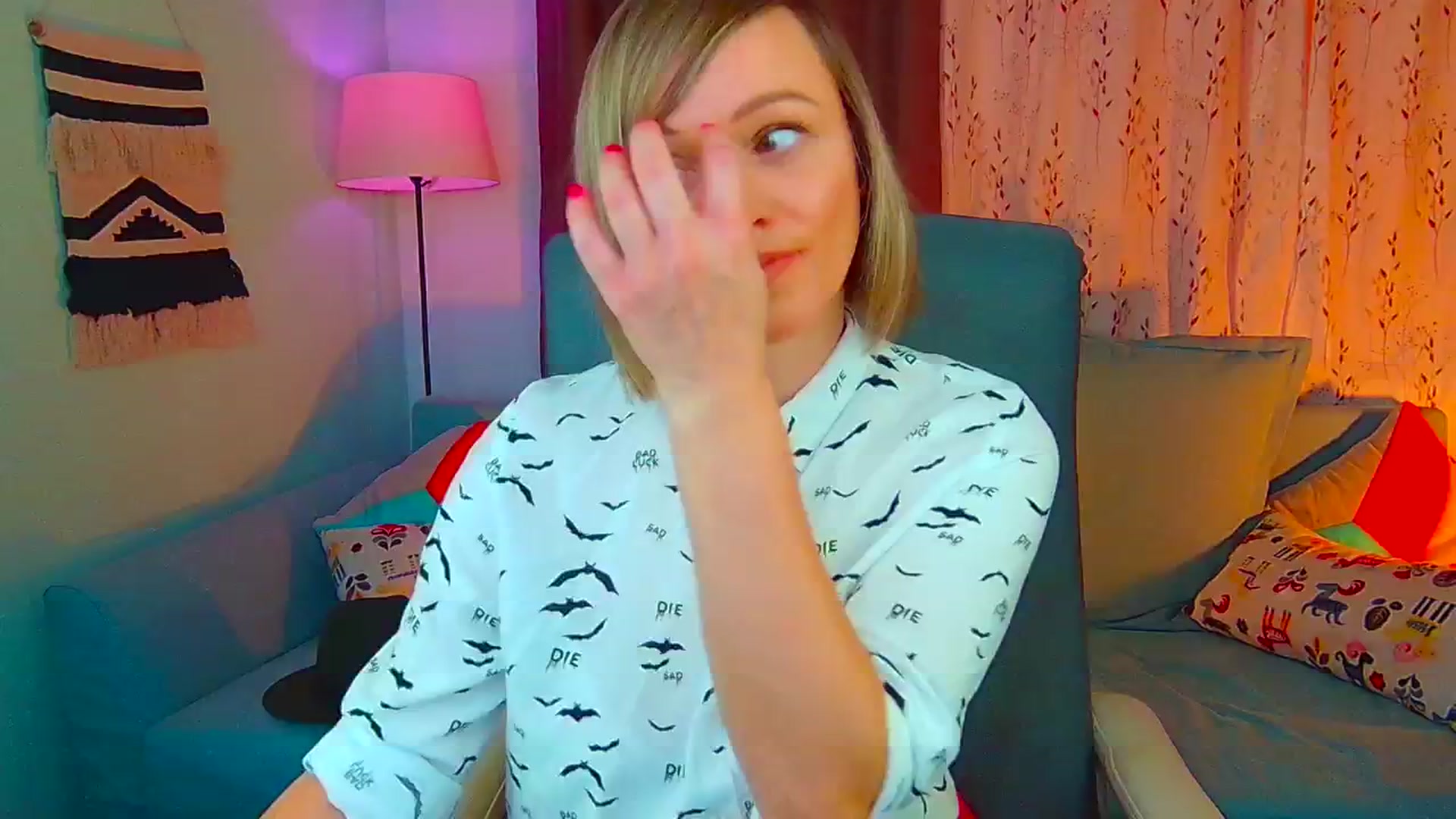 Gallery image thumbnail from SweetDazzle's myfreecams stream on, 10/21/2024, 09:33 image 2 of 20
