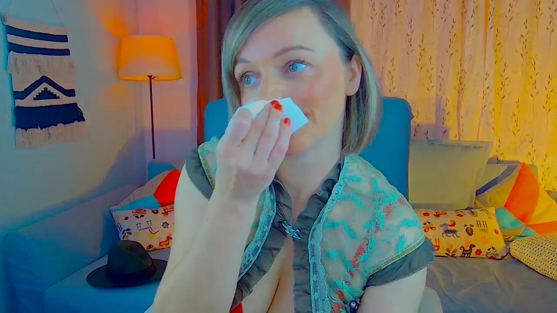 Gallery image thumbnail from SweetDazzle's myfreecams stream on, 10/22/2024, 07:46 image 19 of 20