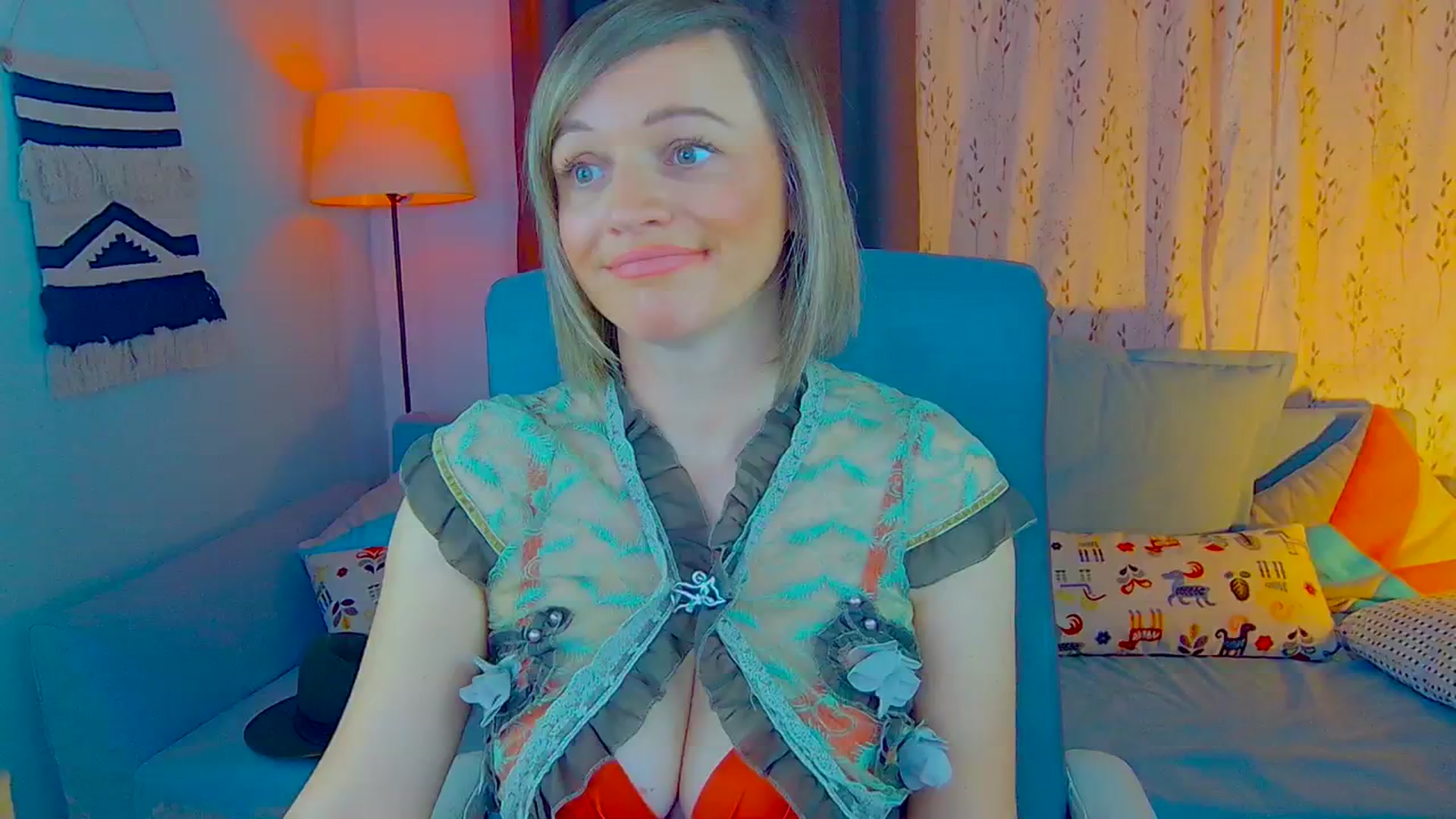 Gallery image thumbnail from SweetDazzle's myfreecams stream on, 10/22/2024, 08:51 image 1 of 20