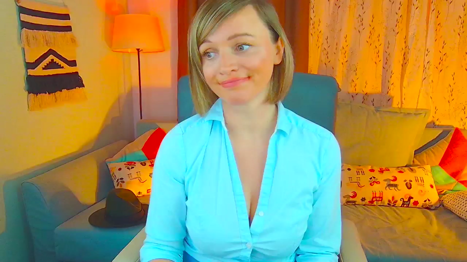 Gallery image thumbnail from SweetDazzle's myfreecams stream on, 10/22/2024, 11:54 image 19 of 20