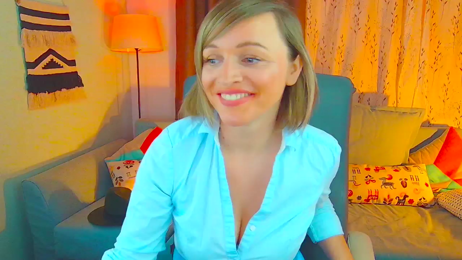 Gallery image thumbnail from SweetDazzle's myfreecams stream on, 10/22/2024, 11:54 image 13 of 20
