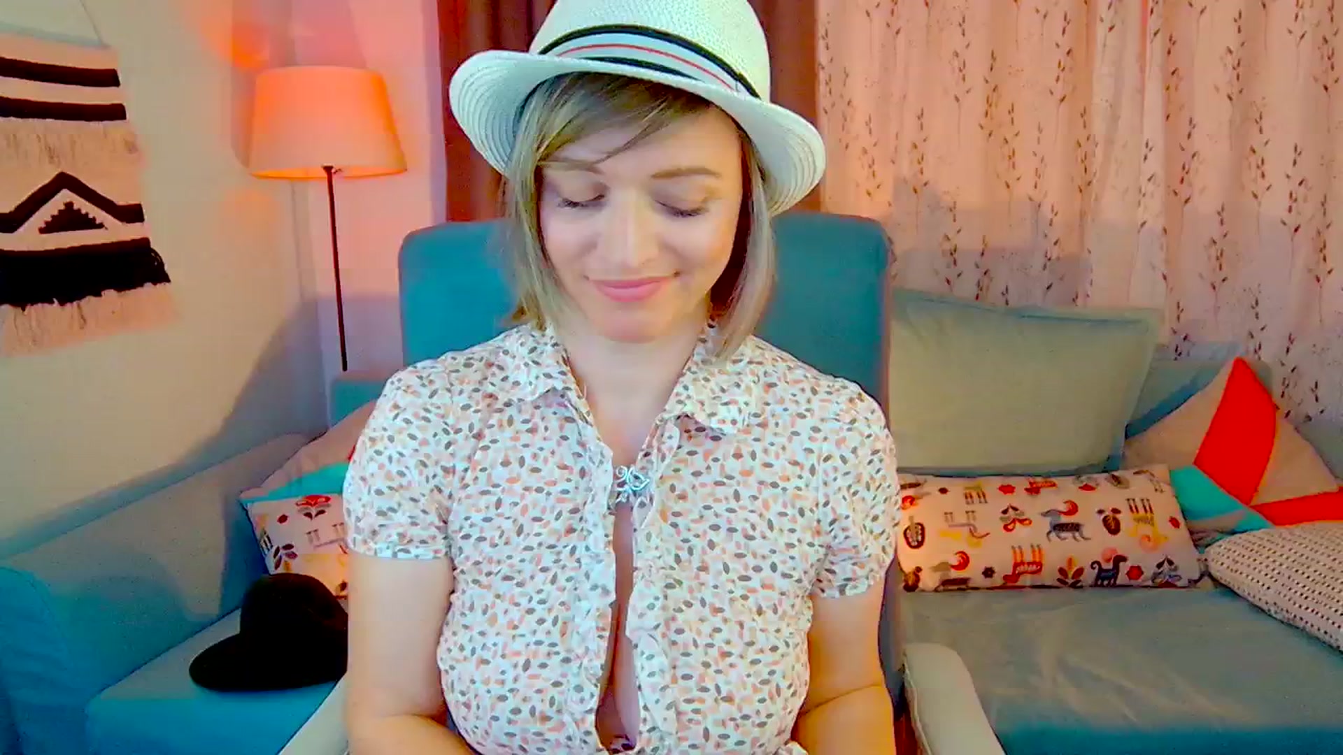 Gallery image thumbnail from SweetDazzle's myfreecams stream on, 10/23/2024, 06:58 image 8 of 20