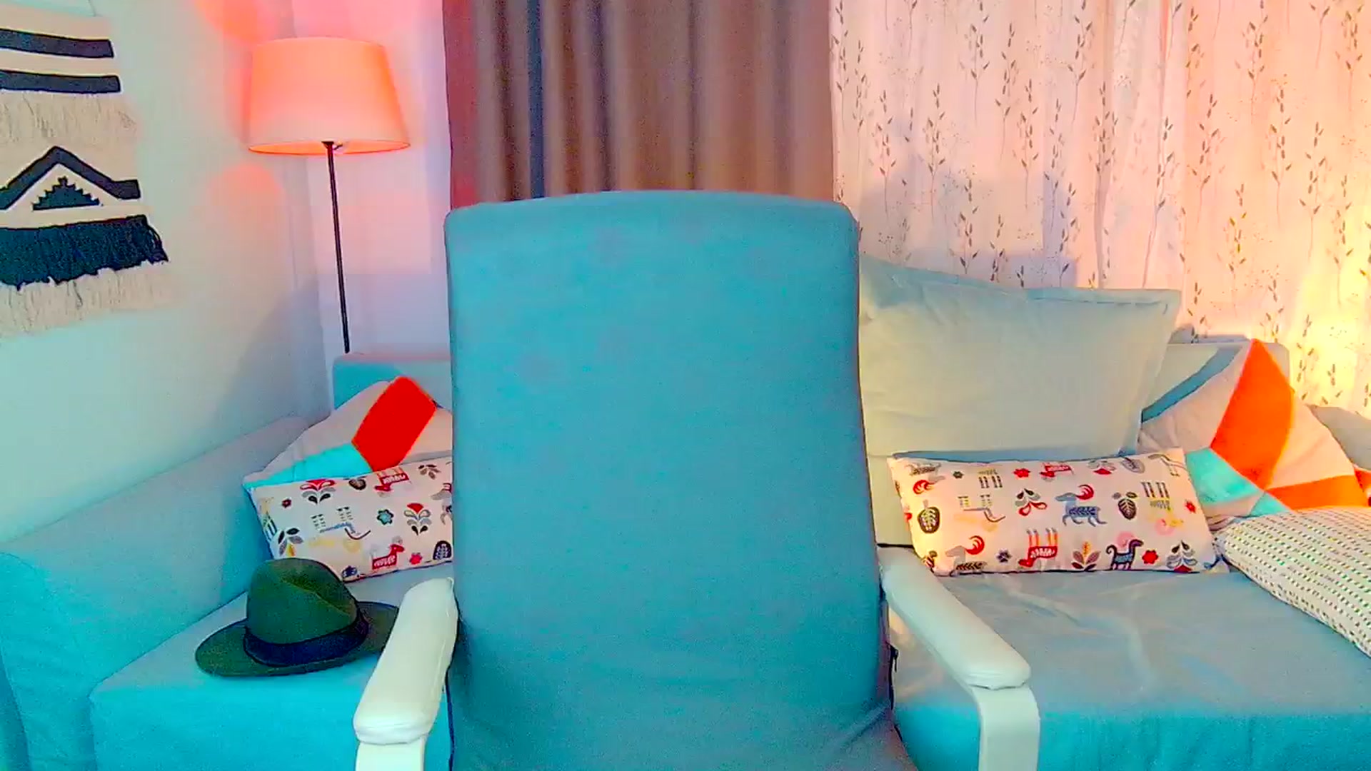 Gallery image thumbnail from SweetDazzle's myfreecams stream on, 10/23/2024, 10:23 image 15 of 20