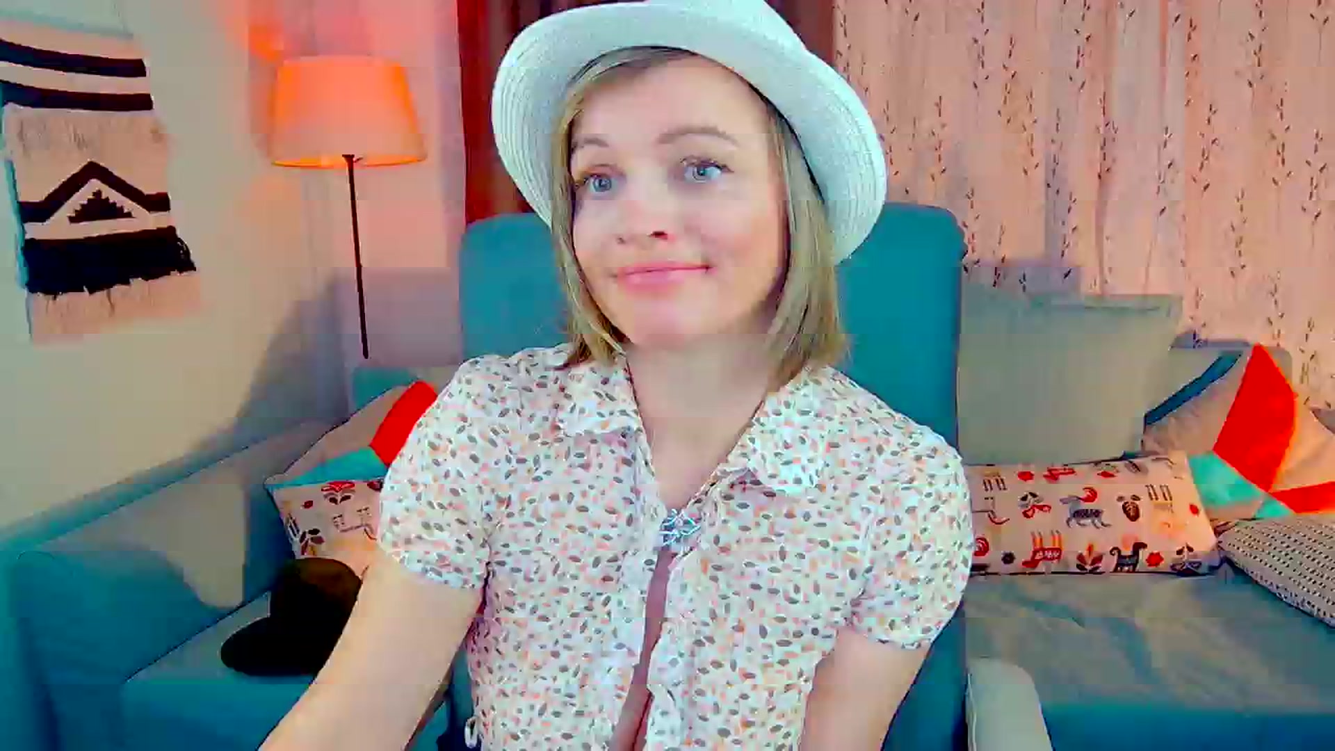 Gallery image thumbnail from SweetDazzle's myfreecams stream on, 10/23/2024, 11:20 image 2 of 20