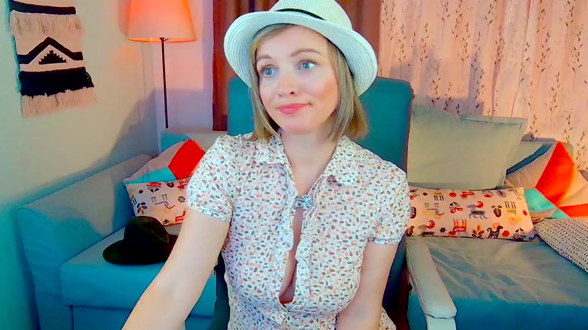 Gallery image thumbnail from SweetDazzle's myfreecams stream on, 10/23/2024, 13:58 image 17 of 20