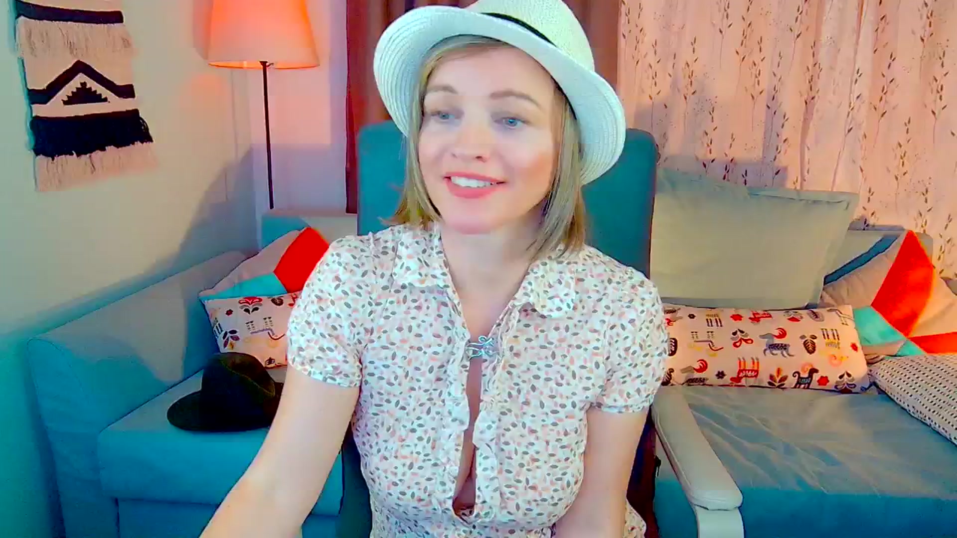 Gallery image thumbnail from SweetDazzle's myfreecams stream on, 10/23/2024, 13:58 image 8 of 20