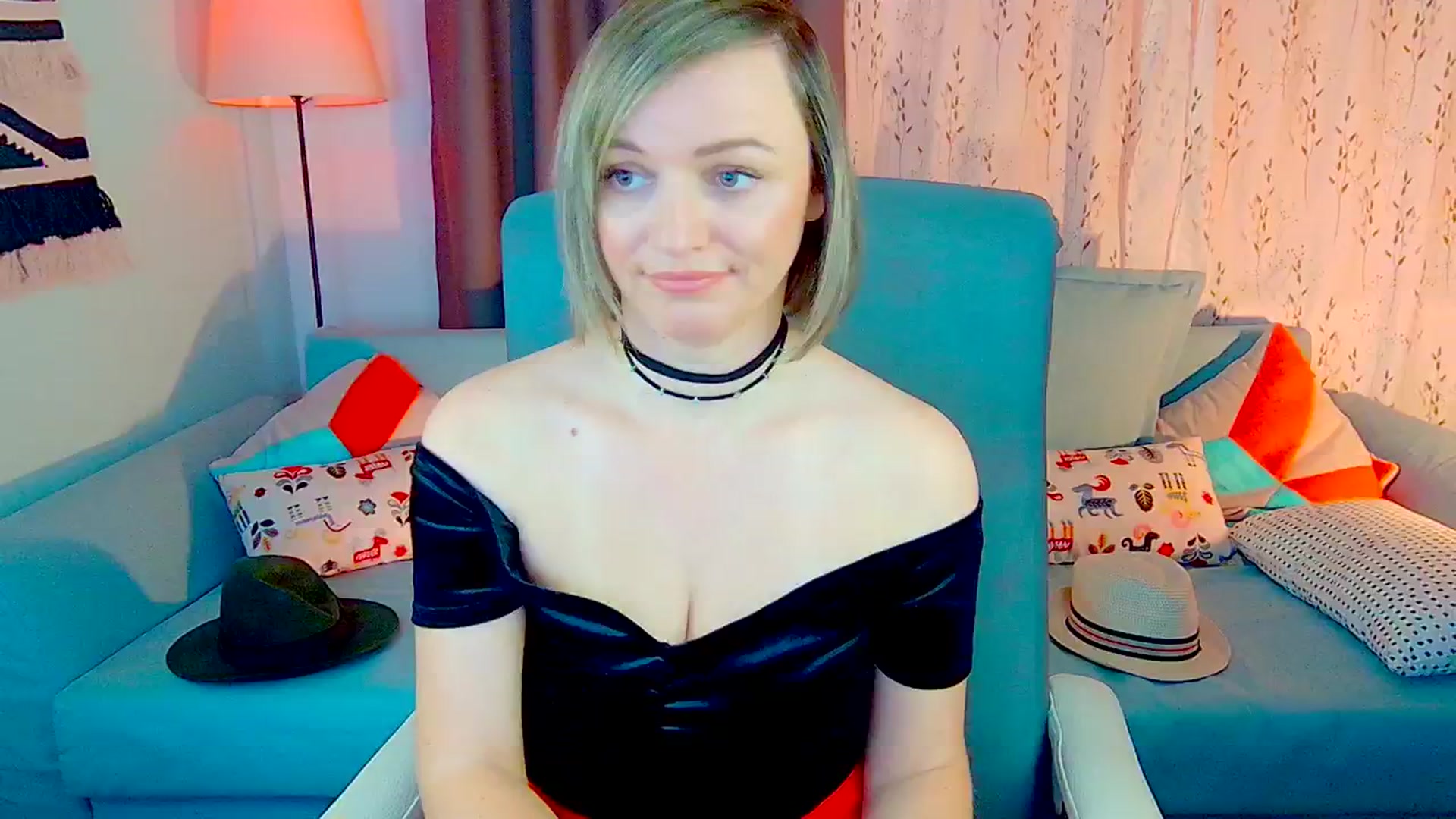 Gallery image thumbnail from SweetDazzle's myfreecams stream on, 10/24/2024, 08:36 image 6 of 20