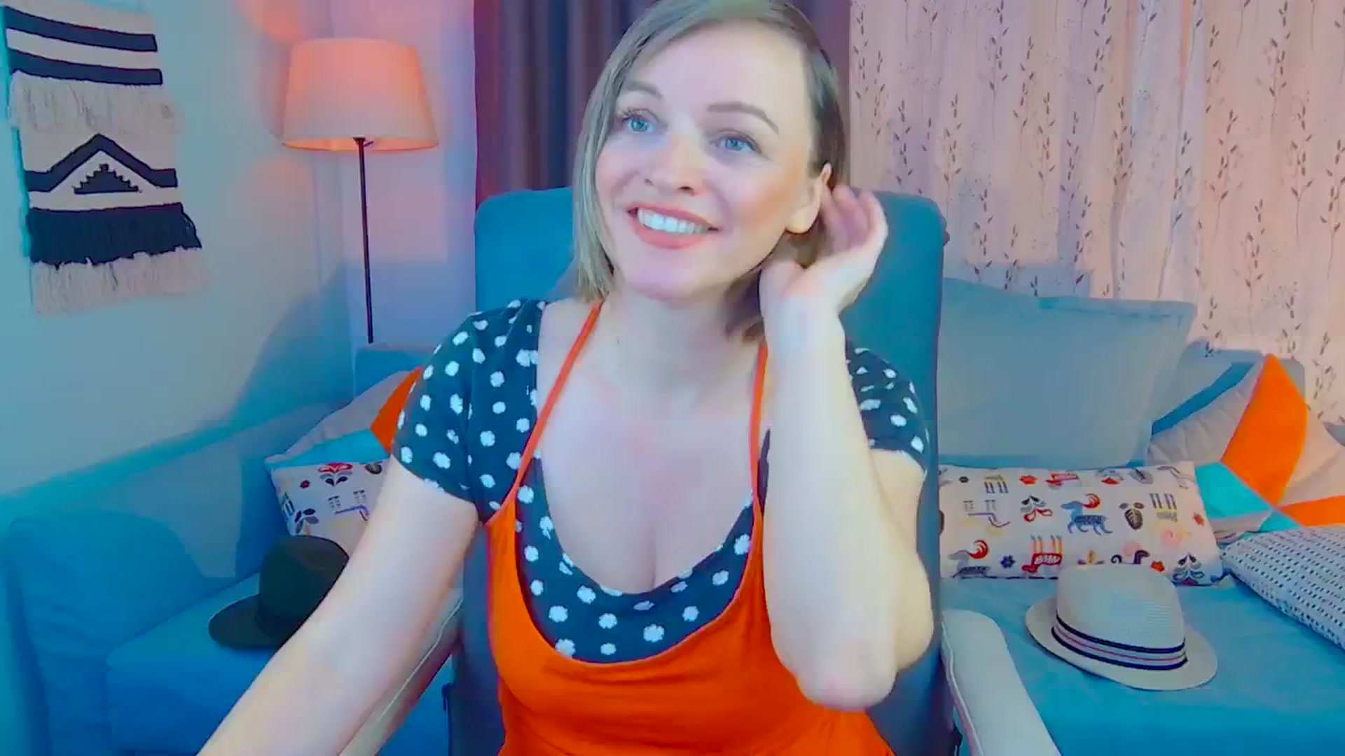 Gallery image thumbnail from SweetDazzle's myfreecams stream on, 10/24/2024, 11:24 image 8 of 20