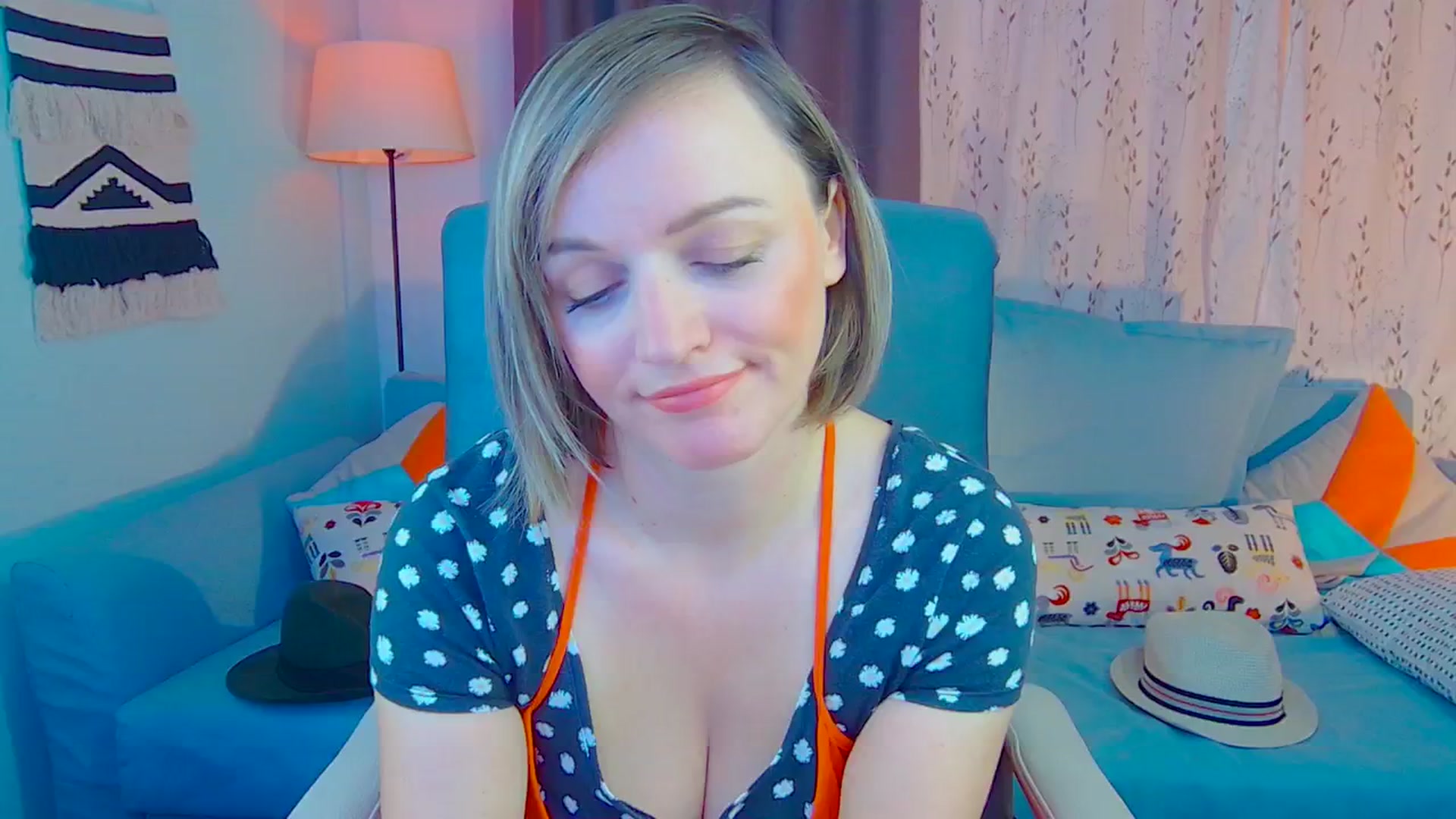 Gallery image thumbnail from SweetDazzle's myfreecams stream on, 10/24/2024, 11:24 image 6 of 20