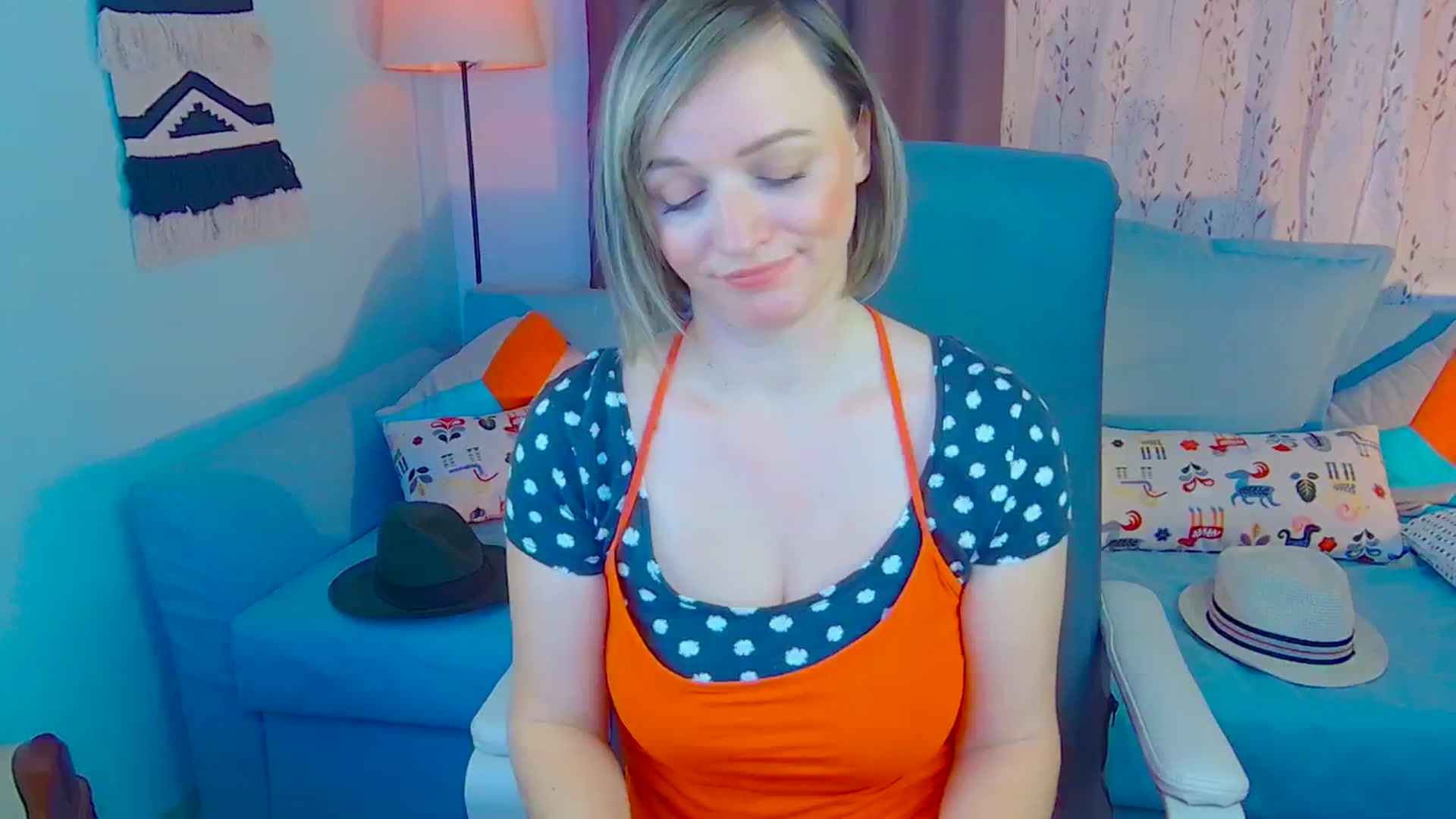 Gallery image thumbnail from SweetDazzle's myfreecams stream on, 10/24/2024, 11:24 image 19 of 20