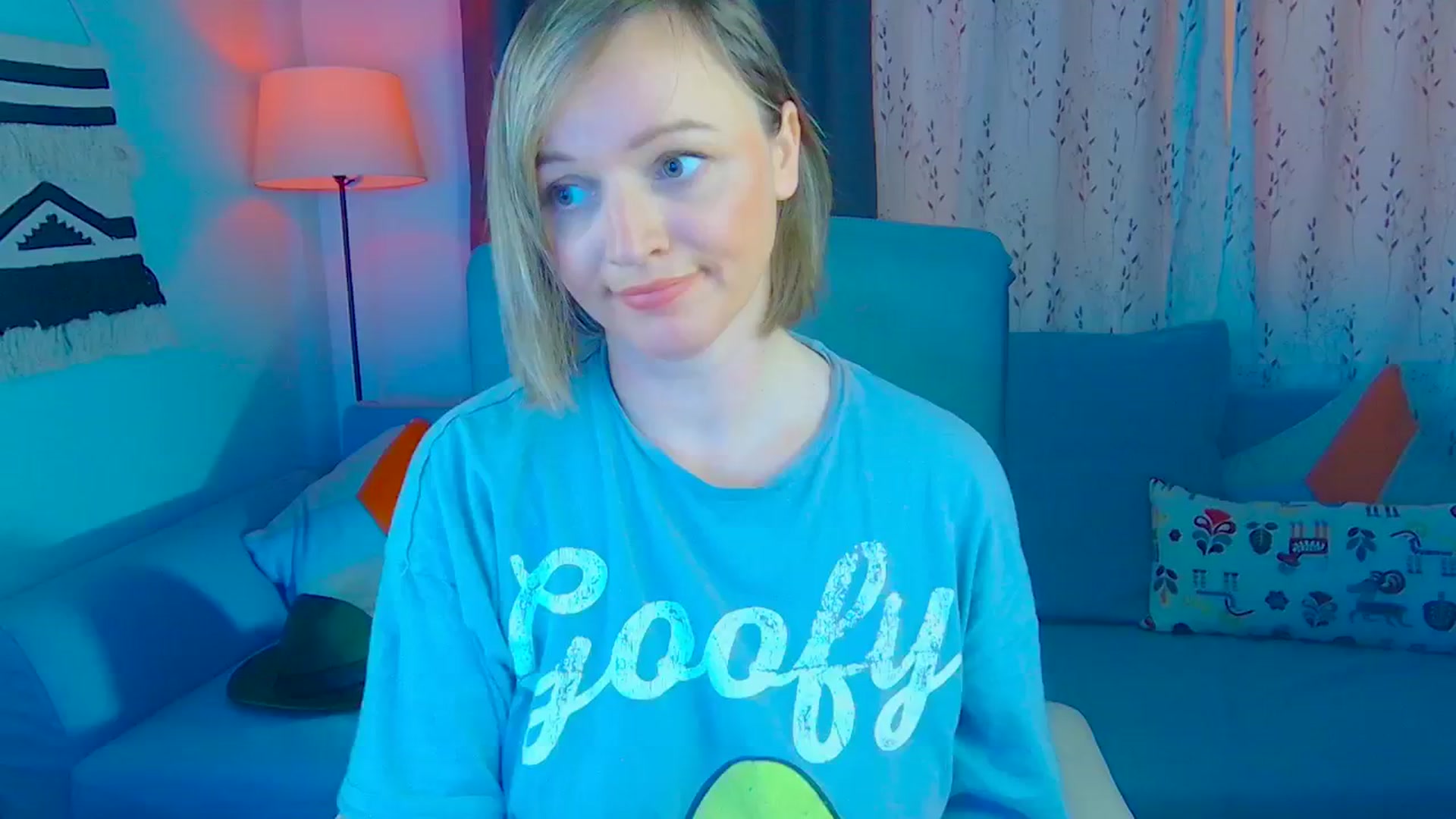 Gallery image thumbnail from SweetDazzle's myfreecams stream on, 11/04/2024, 10:56 image 11 of 20