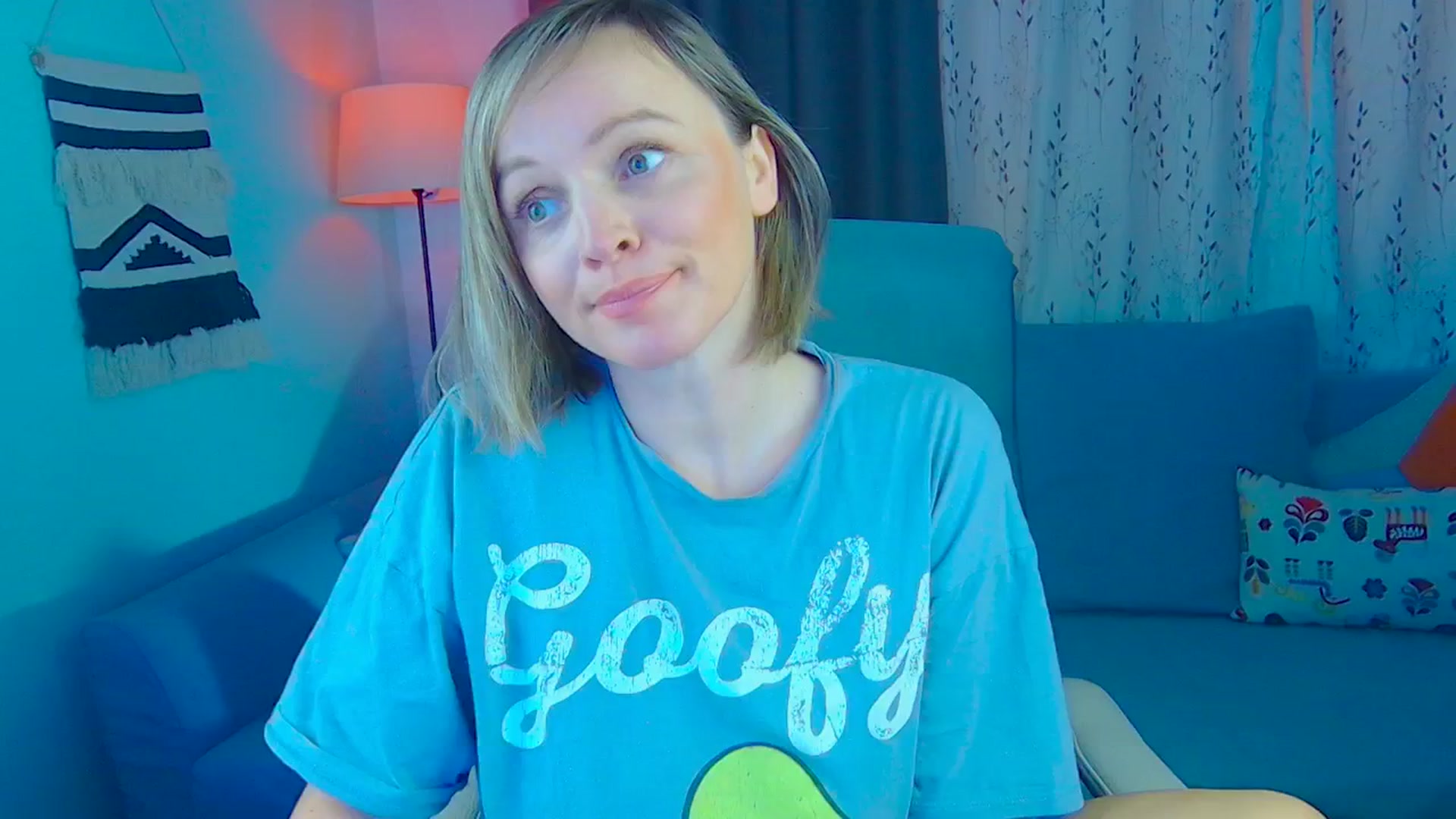 Gallery image thumbnail from SweetDazzle's myfreecams stream on, 11/04/2024, 13:26 image 15 of 20