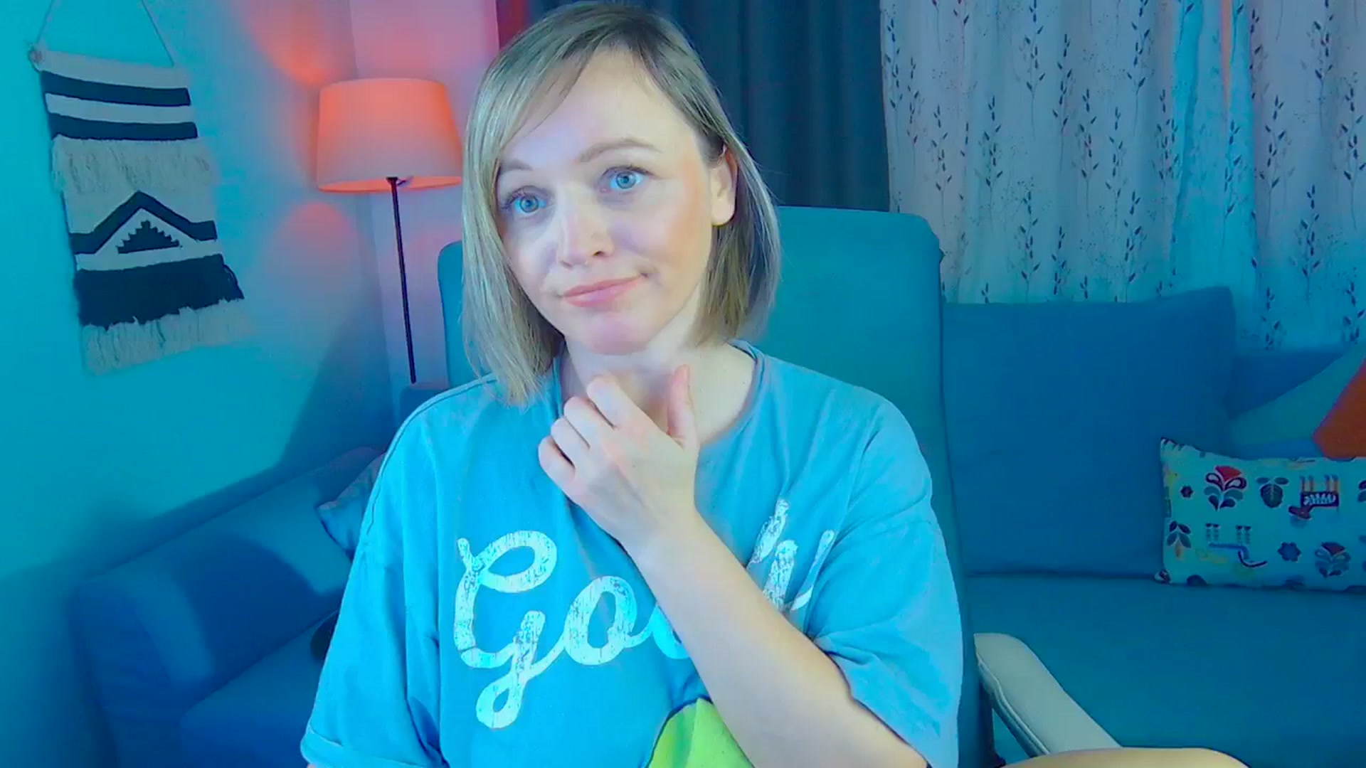 Gallery image thumbnail from SweetDazzle's myfreecams stream on, 11/04/2024, 13:26 image 18 of 20