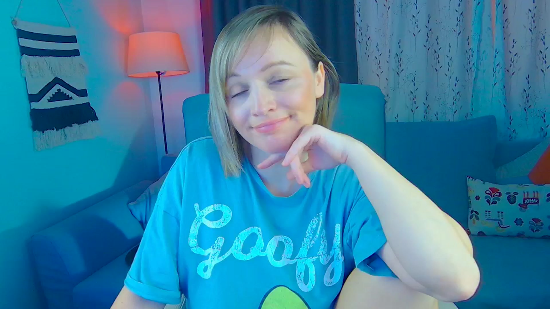 Gallery image thumbnail from SweetDazzle's myfreecams stream on, 11/04/2024, 13:26 image 14 of 20