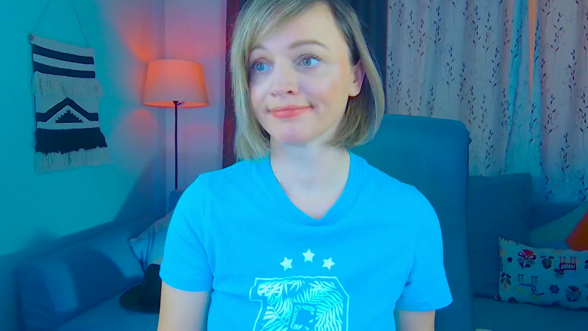 Gallery image thumbnail from SweetDazzle's myfreecams stream on, 11/05/2024, 09:27 image 18 of 20