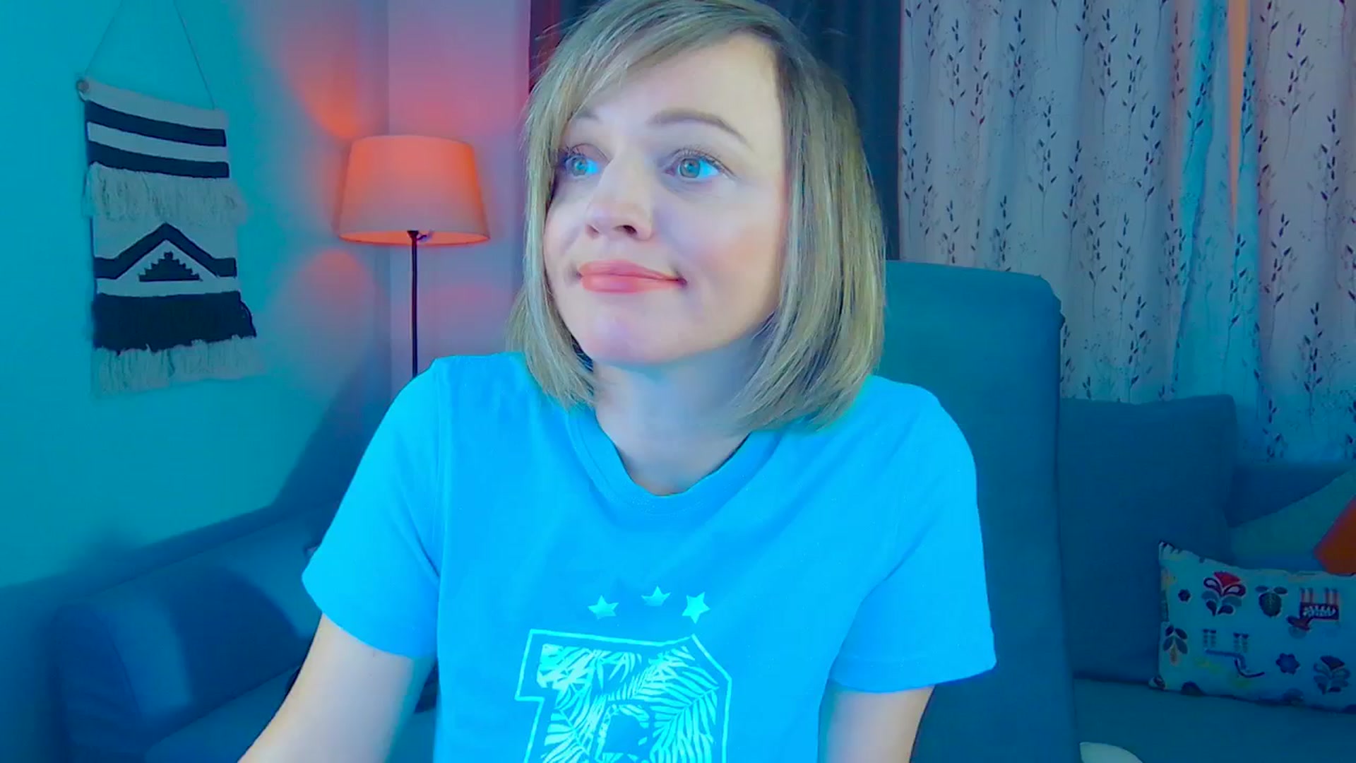 Gallery image thumbnail from SweetDazzle's myfreecams stream on, 11/05/2024, 09:27 image 6 of 20
