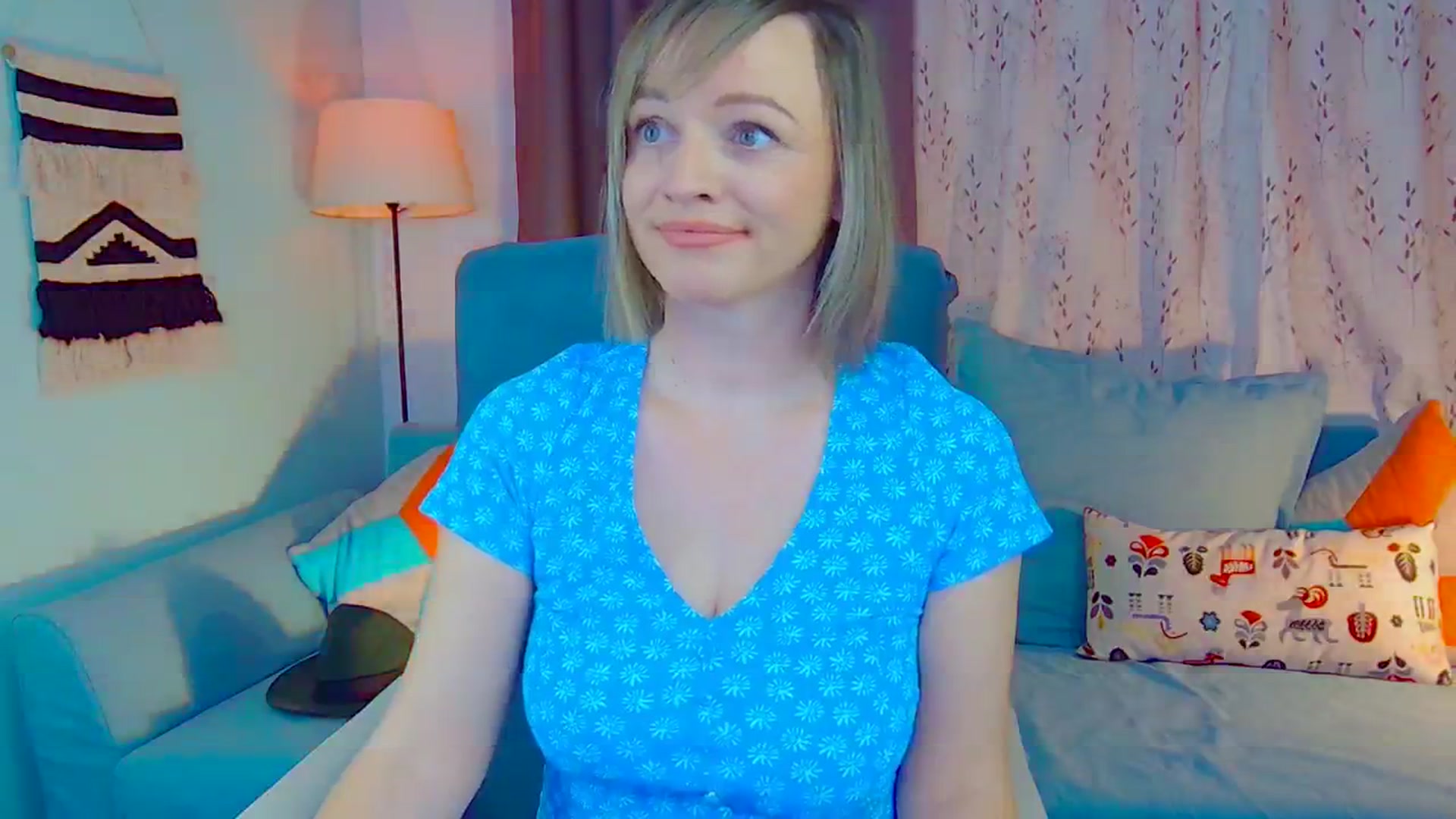 Gallery image thumbnail from SweetDazzle's myfreecams stream on, 11/11/2024, 09:51 image 18 of 20