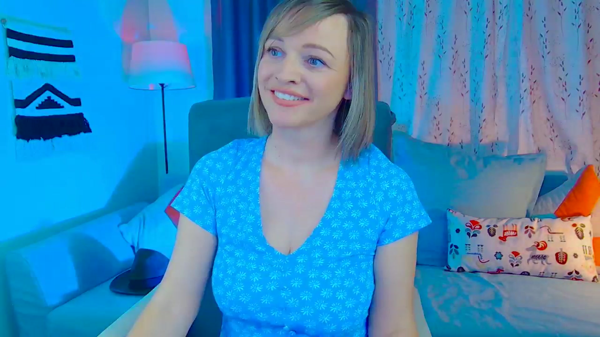 Gallery image thumbnail from SweetDazzle's myfreecams stream on, 11/11/2024, 09:51 image 17 of 20
