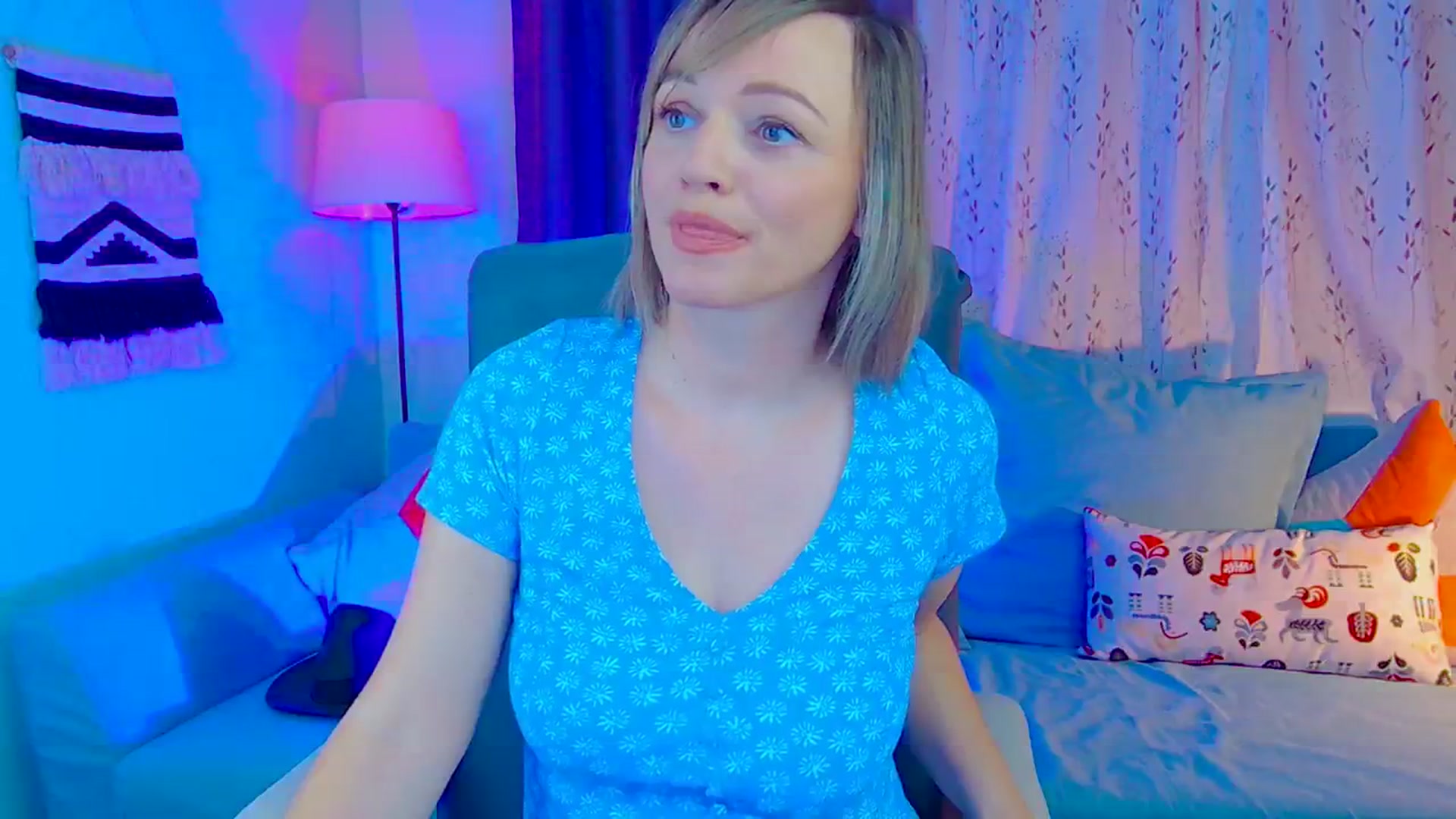 Gallery image thumbnail from SweetDazzle's myfreecams stream on, 11/11/2024, 09:51 image 14 of 20