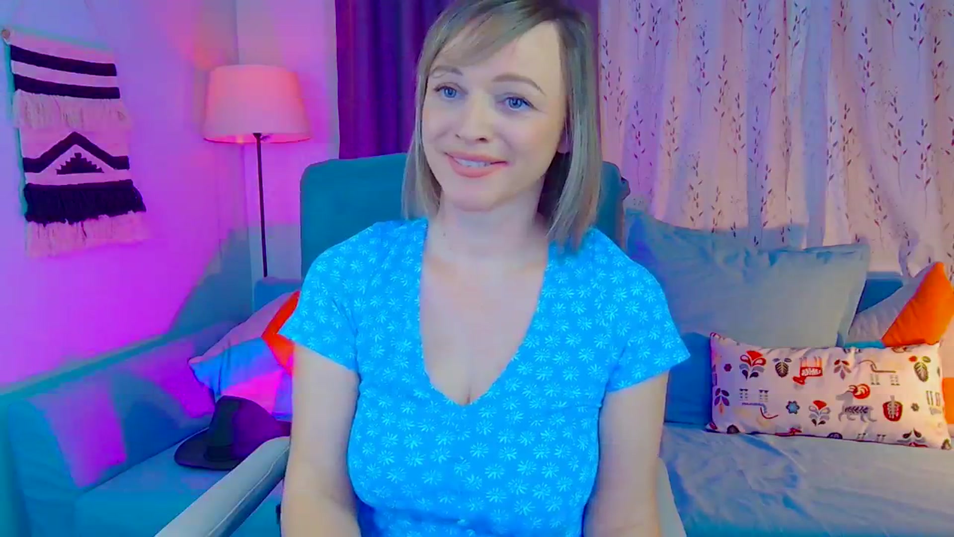 Gallery image thumbnail from SweetDazzle's myfreecams stream on, 11/11/2024, 09:51 image 16 of 20