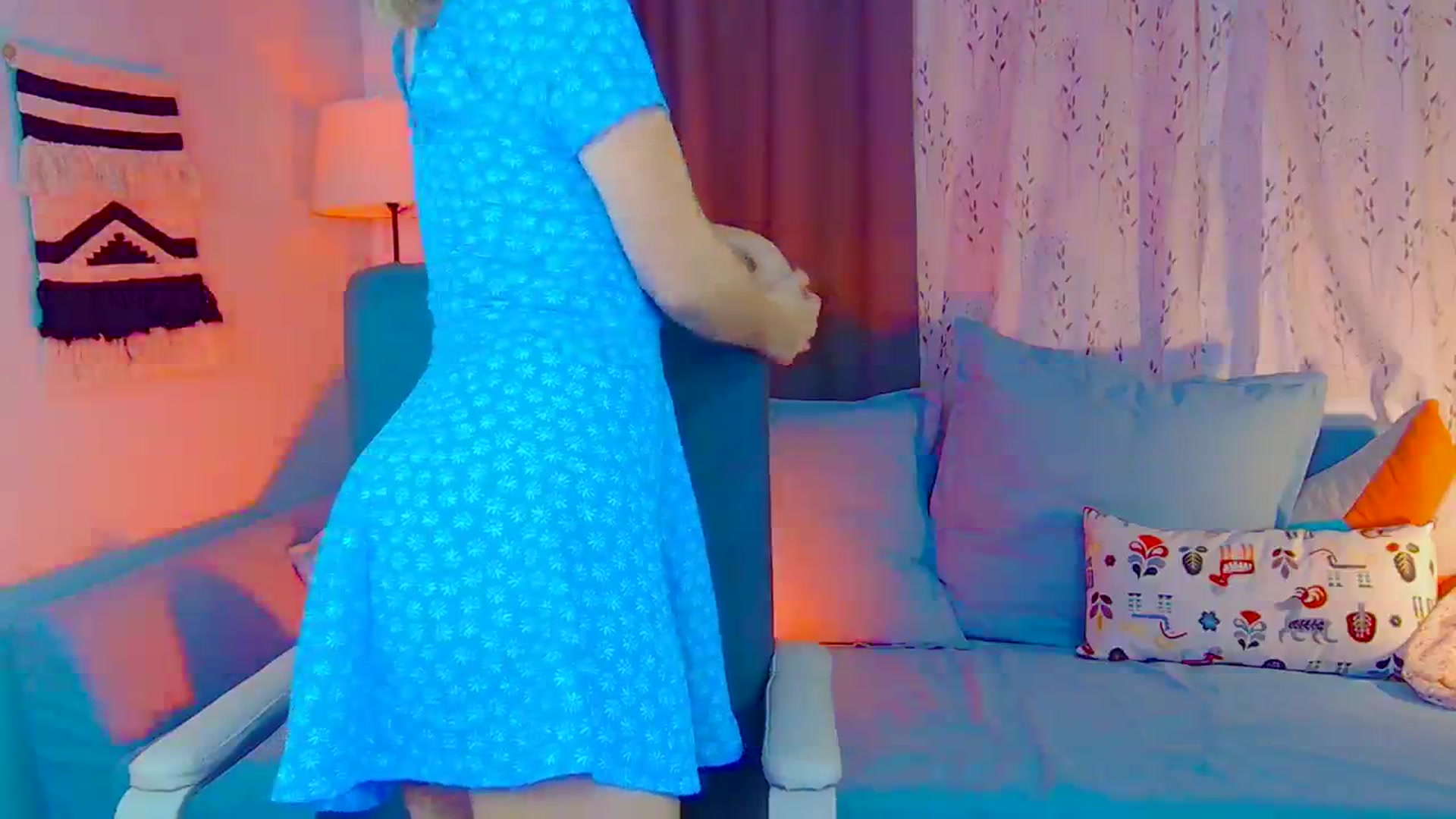 Gallery image thumbnail from SweetDazzle's myfreecams stream on, 11/11/2024, 09:51 image 11 of 20
