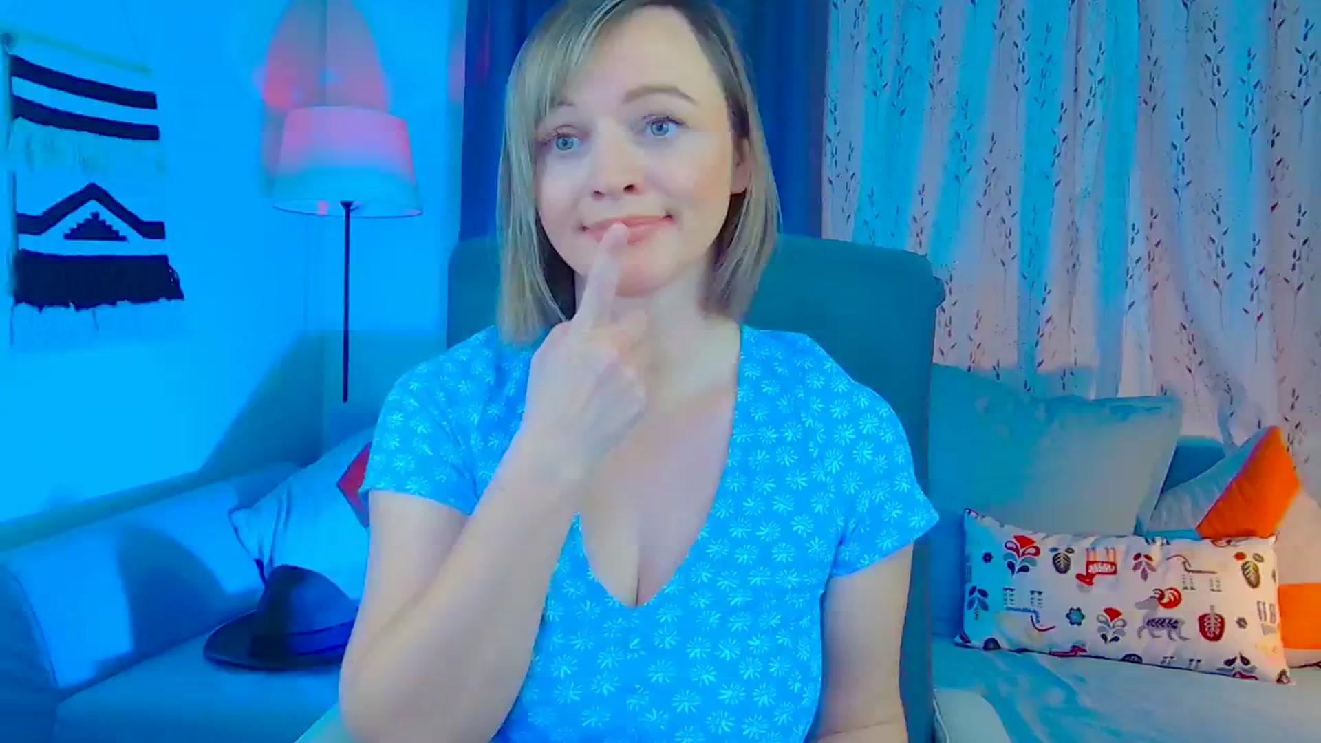 Gallery image thumbnail from SweetDazzle's myfreecams stream on, 11/11/2024, 14:16 image 9 of 20