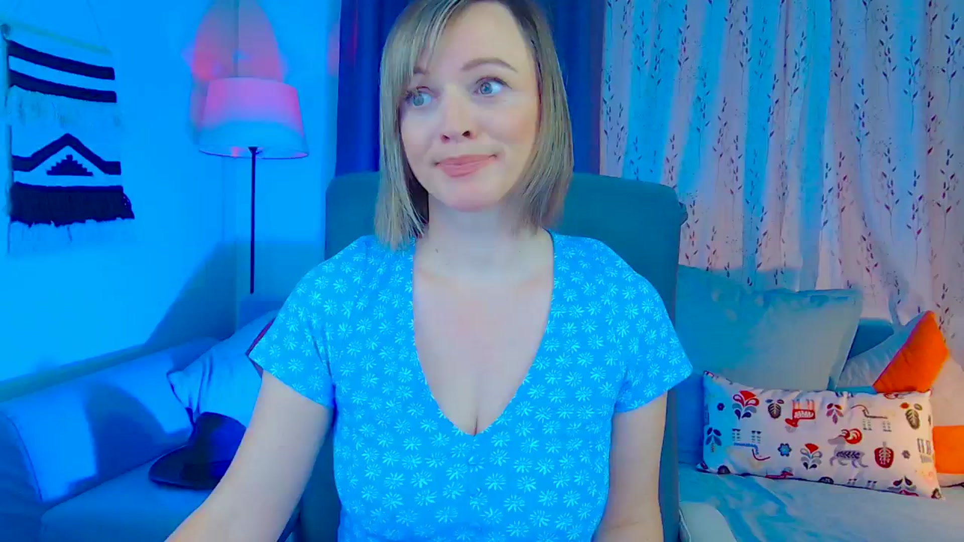 Gallery image thumbnail from SweetDazzle's myfreecams stream on, 11/11/2024, 14:16 image 4 of 20