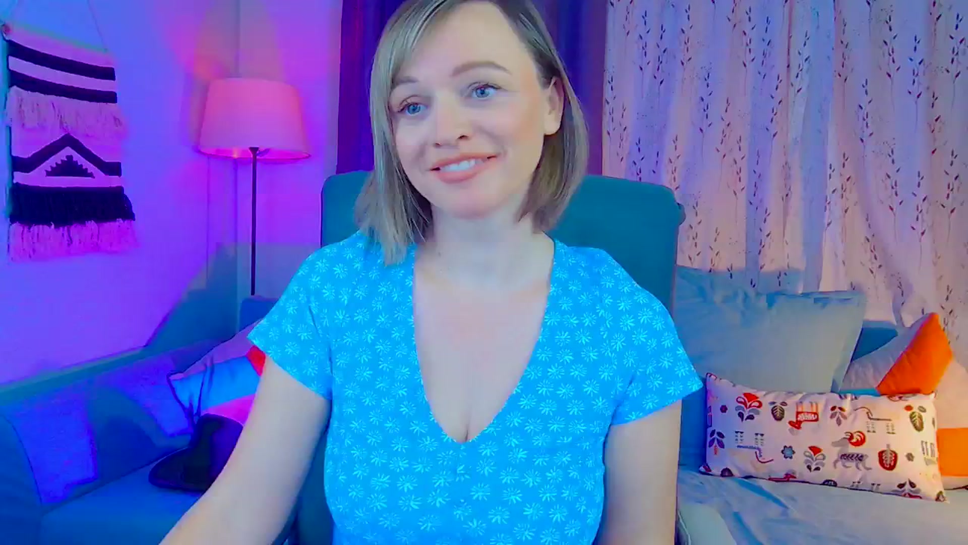 Gallery image thumbnail from SweetDazzle's myfreecams stream on, 11/11/2024, 14:16 image 13 of 20