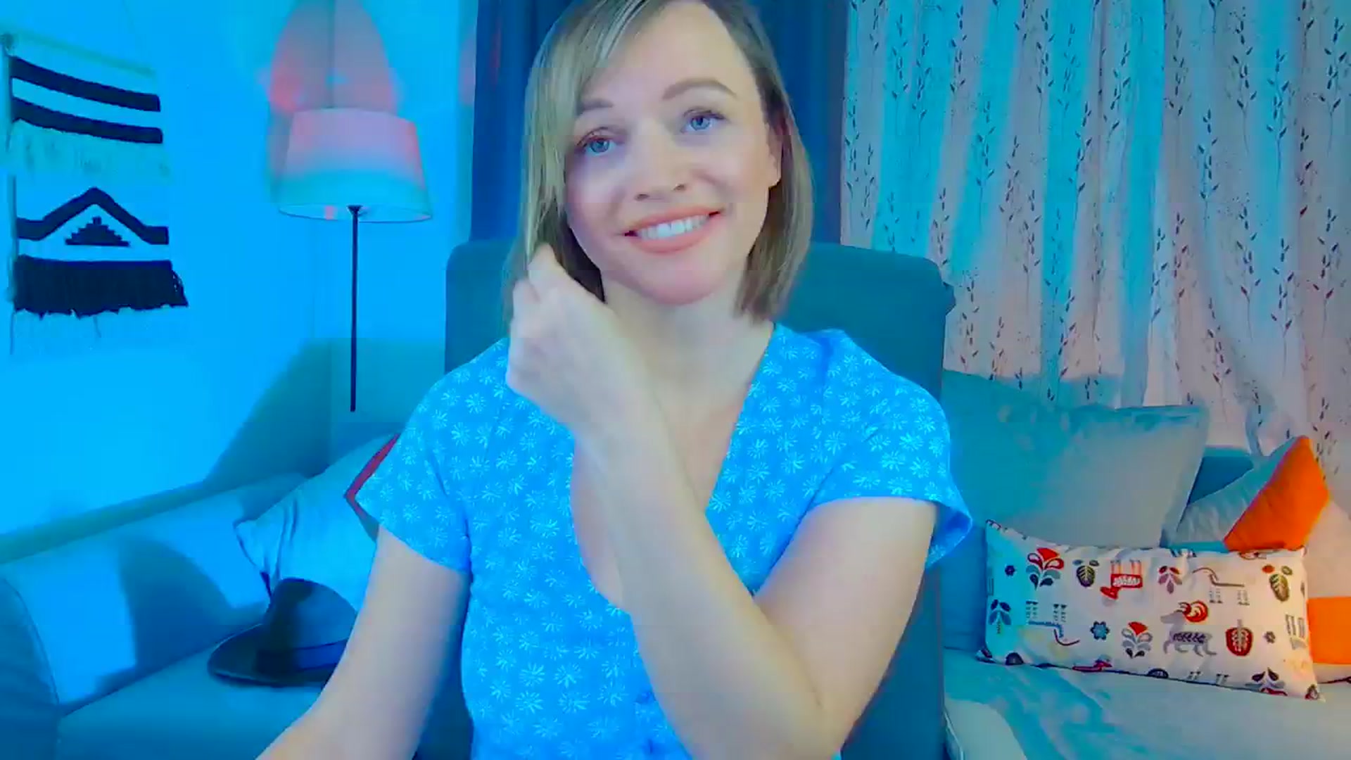 Gallery image thumbnail from SweetDazzle's myfreecams stream on, 11/11/2024, 14:16 image 14 of 20