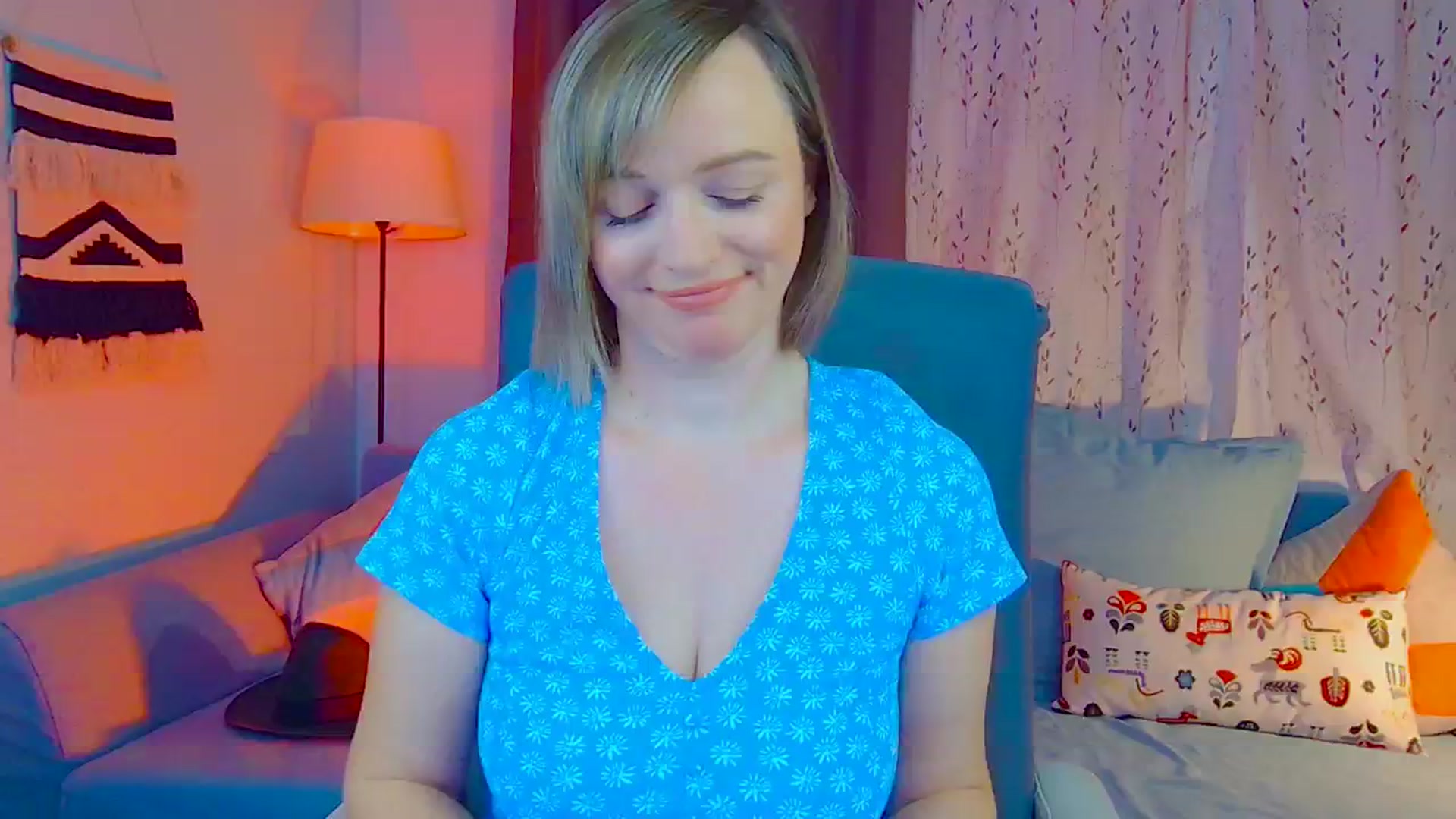 Gallery image thumbnail from SweetDazzle's myfreecams stream on, 11/11/2024, 14:16 image 3 of 20