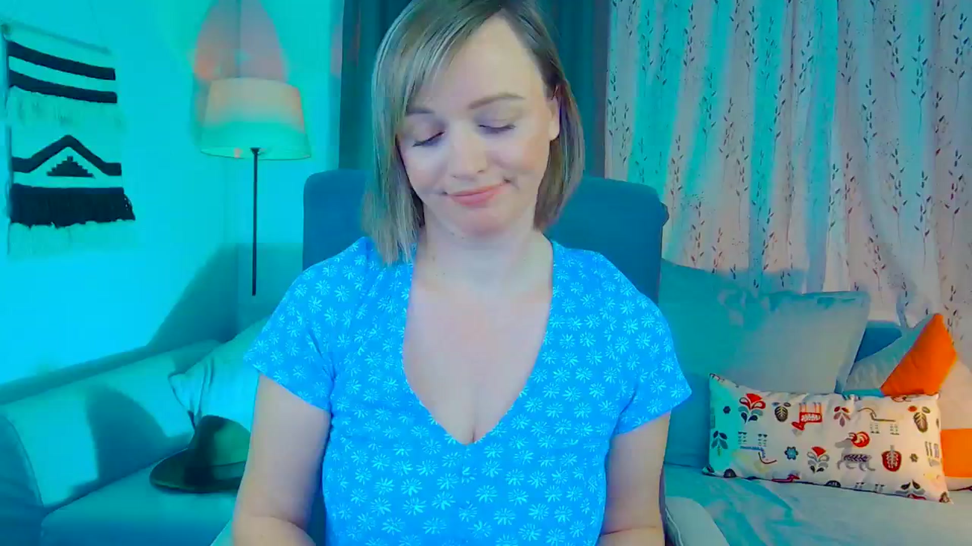 Gallery image thumbnail from SweetDazzle's myfreecams stream on, 11/11/2024, 14:16 image 19 of 20