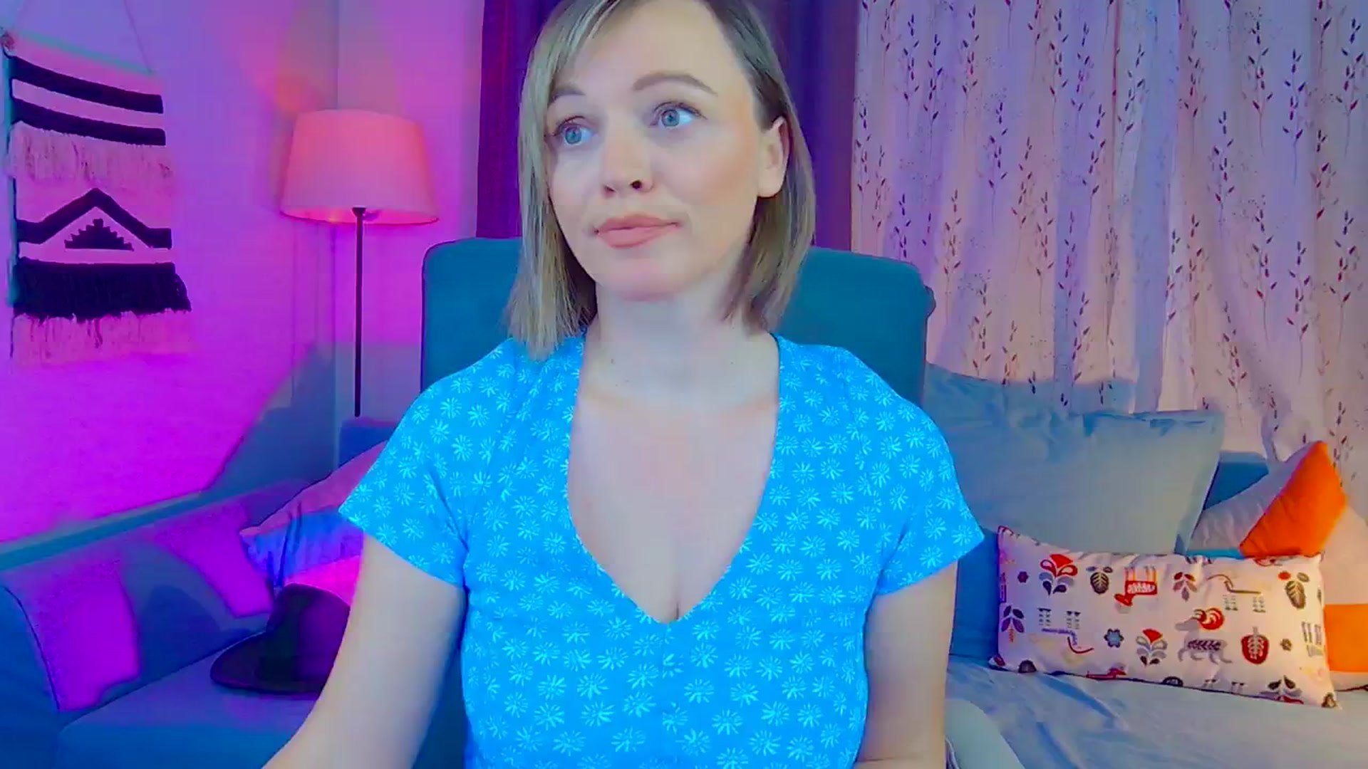 Gallery image thumbnail from SweetDazzle's myfreecams stream on, 11/11/2024, 14:16 image 20 of 20