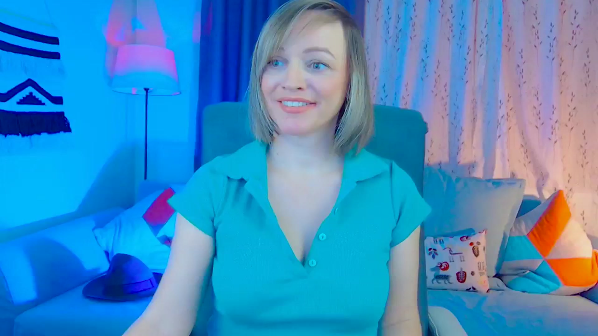 Gallery image thumbnail from SweetDazzle's myfreecams stream on, 11/18/2024, 09:12 image 9 of 20