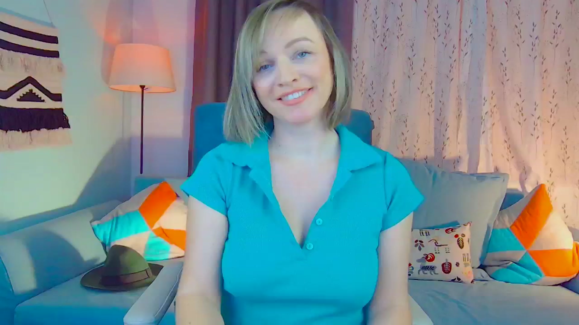 Gallery image thumbnail from SweetDazzle's myfreecams stream on, 11/18/2024, 09:12 image 13 of 20