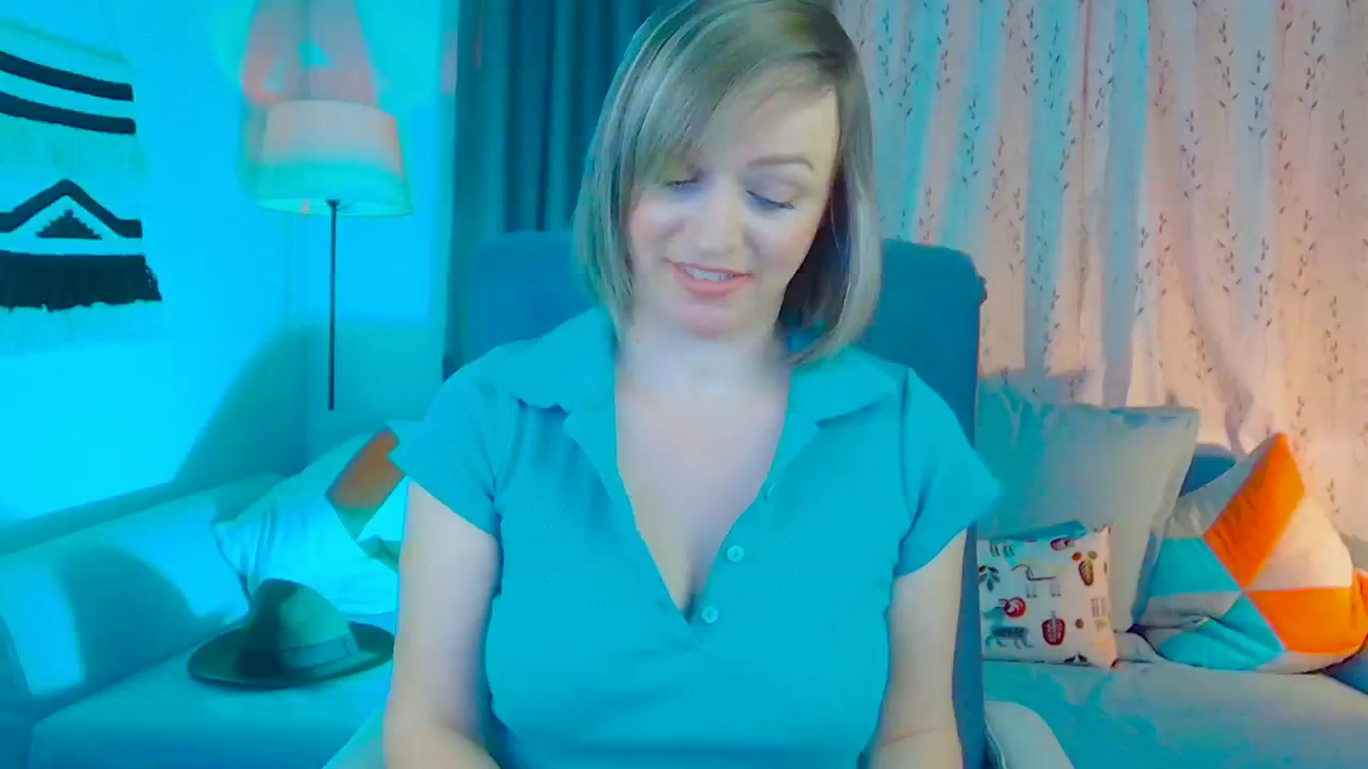 Gallery image thumbnail from SweetDazzle's myfreecams stream on, 11/18/2024, 09:12 image 3 of 20