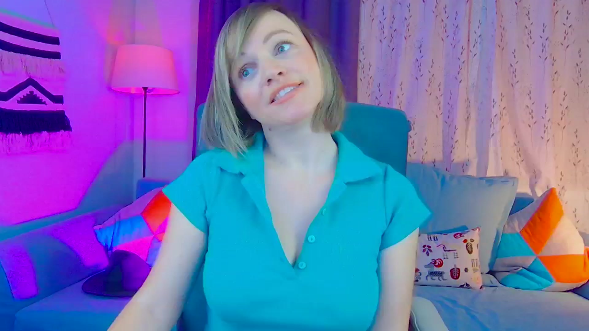 Gallery image thumbnail from SweetDazzle's myfreecams stream on, 11/18/2024, 11:00 image 1 of 20