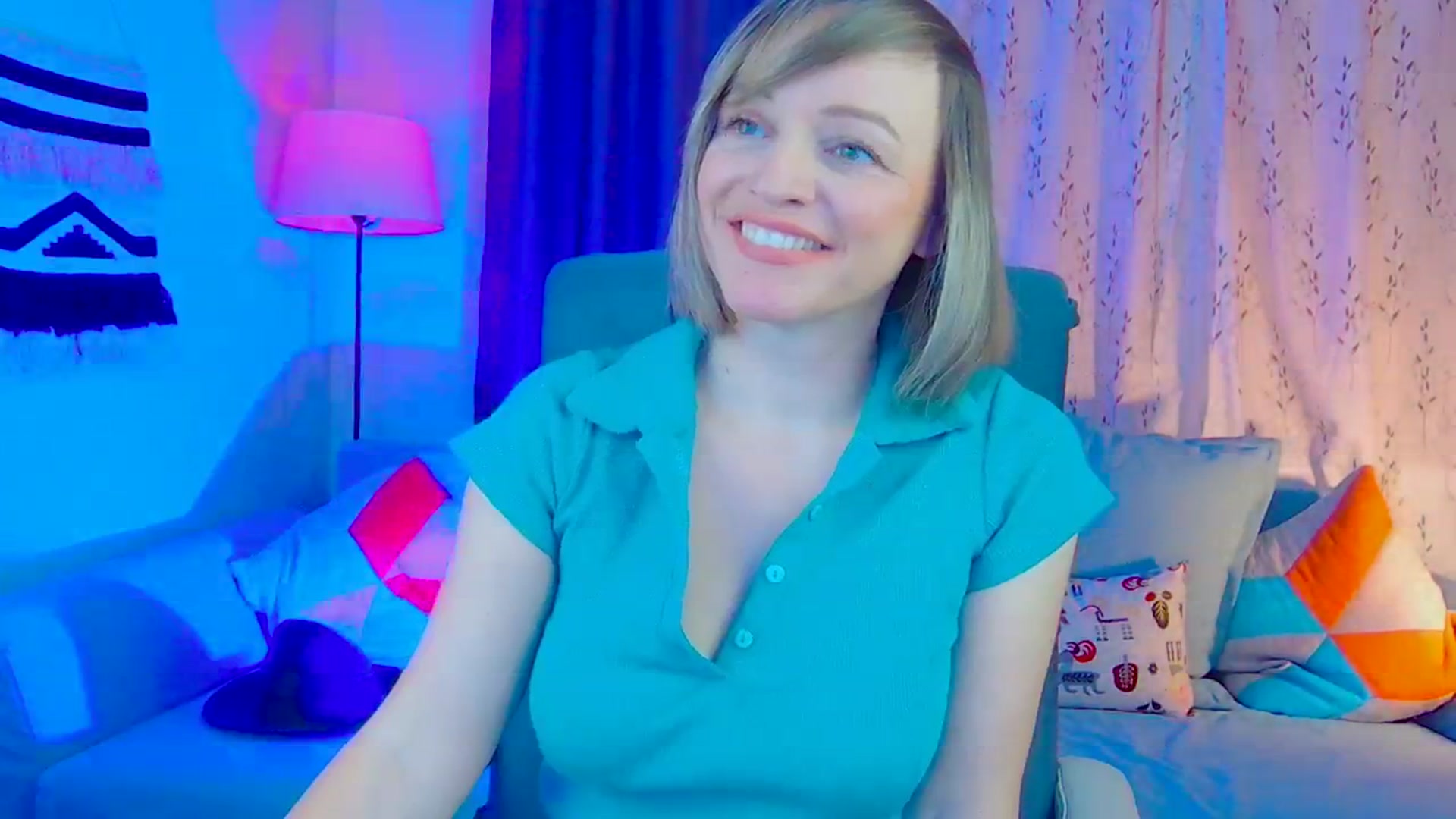 Gallery image thumbnail from SweetDazzle's myfreecams stream on, 11/18/2024, 11:00 image 3 of 20