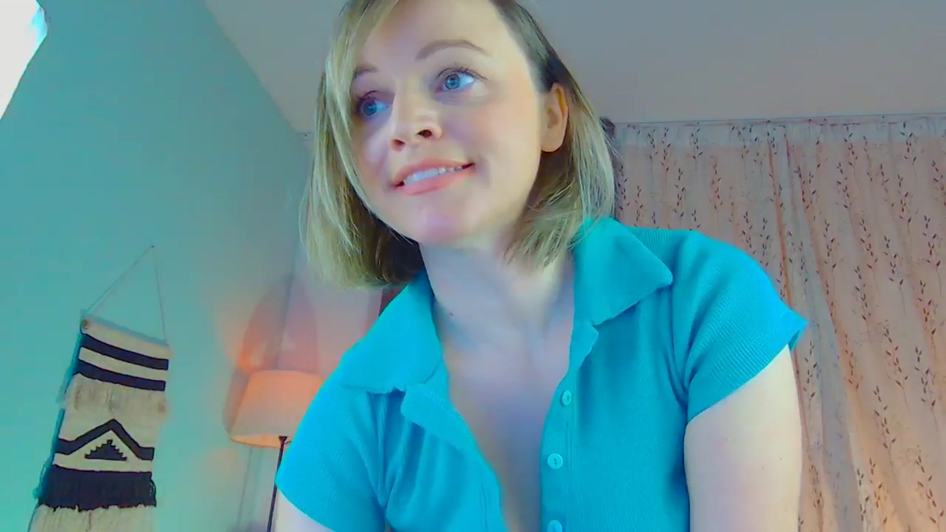 Gallery image thumbnail from SweetDazzle's myfreecams stream on, 11/18/2024, 11:00 image 11 of 20
