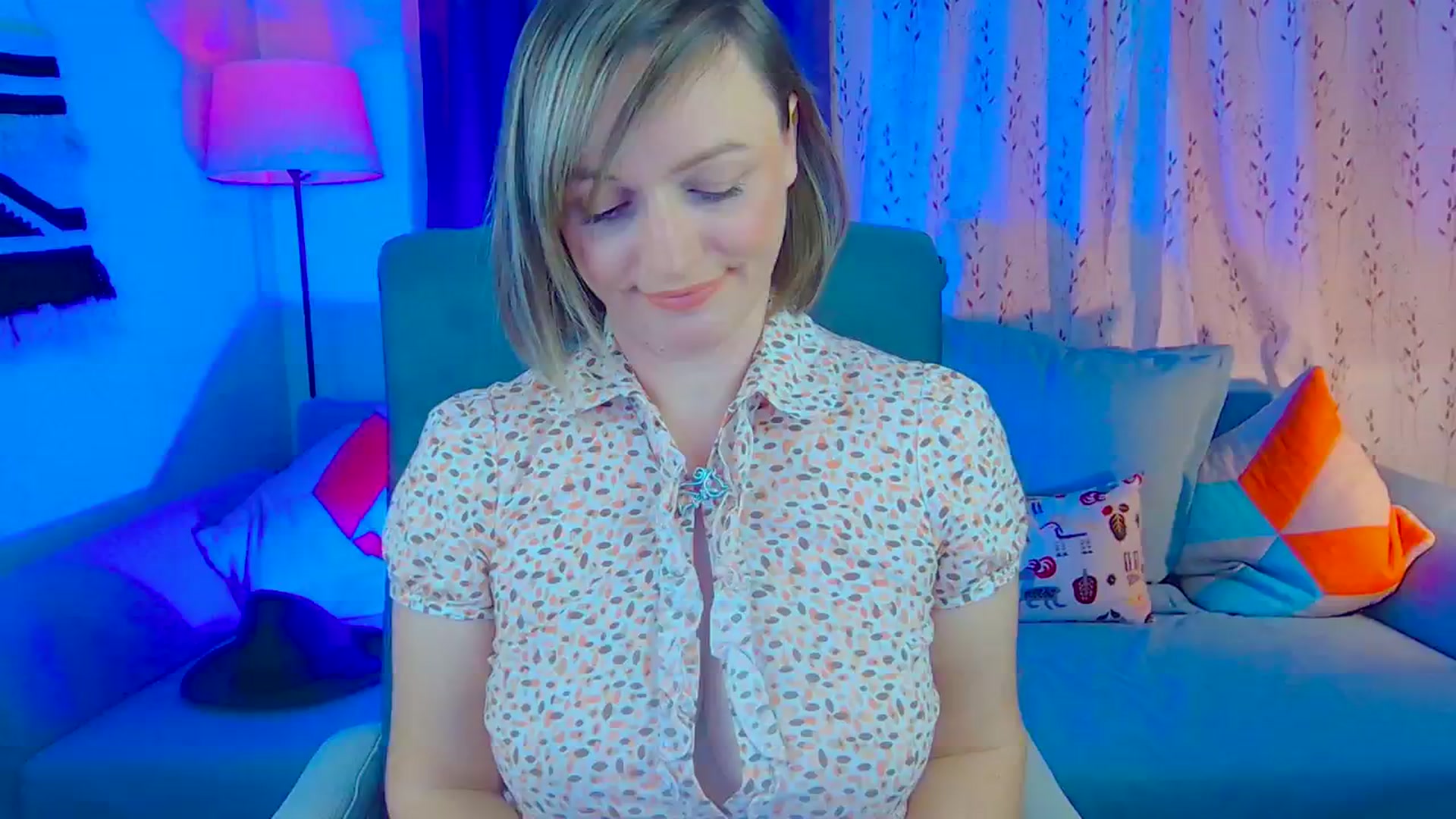 Gallery image thumbnail from SweetDazzle's myfreecams stream on, 11/18/2024, 13:11 image 16 of 20