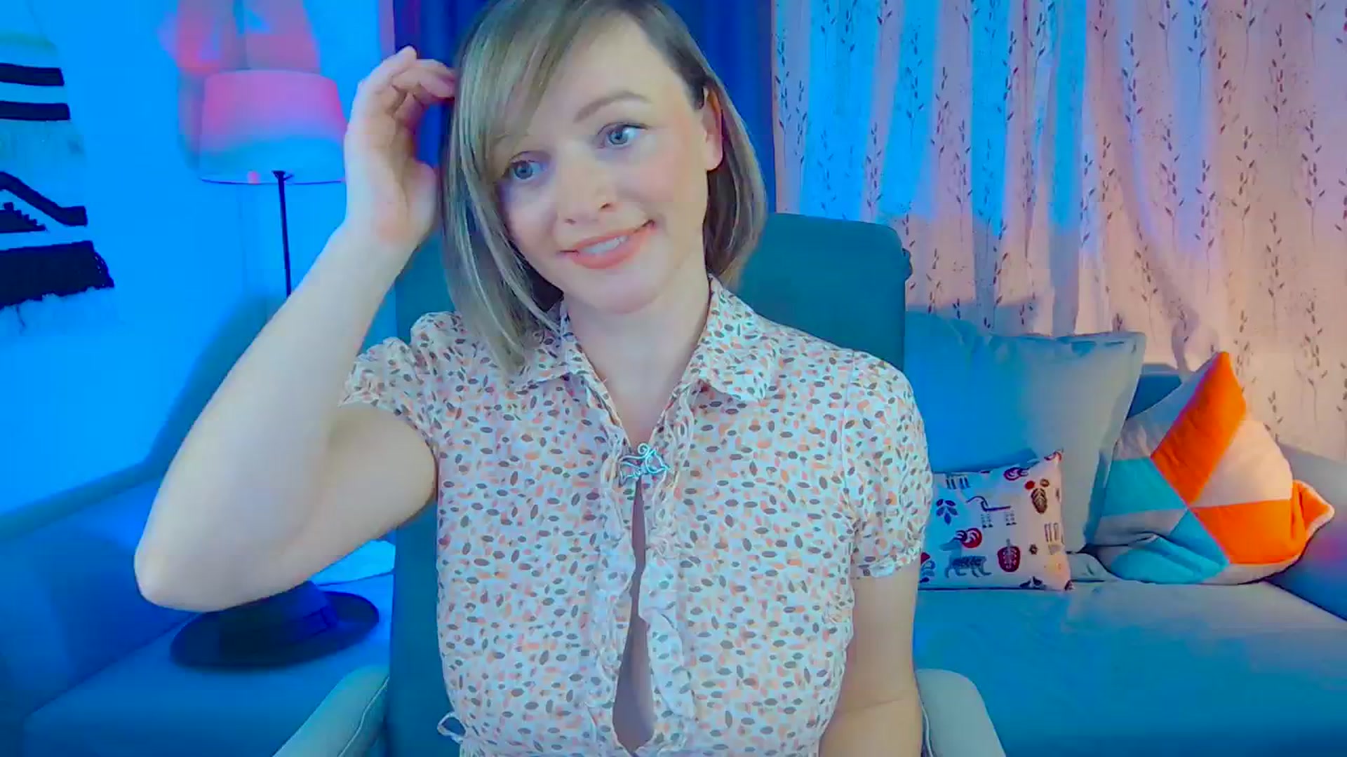 Gallery image thumbnail from SweetDazzle's myfreecams stream on, 11/18/2024, 13:11 image 5 of 20