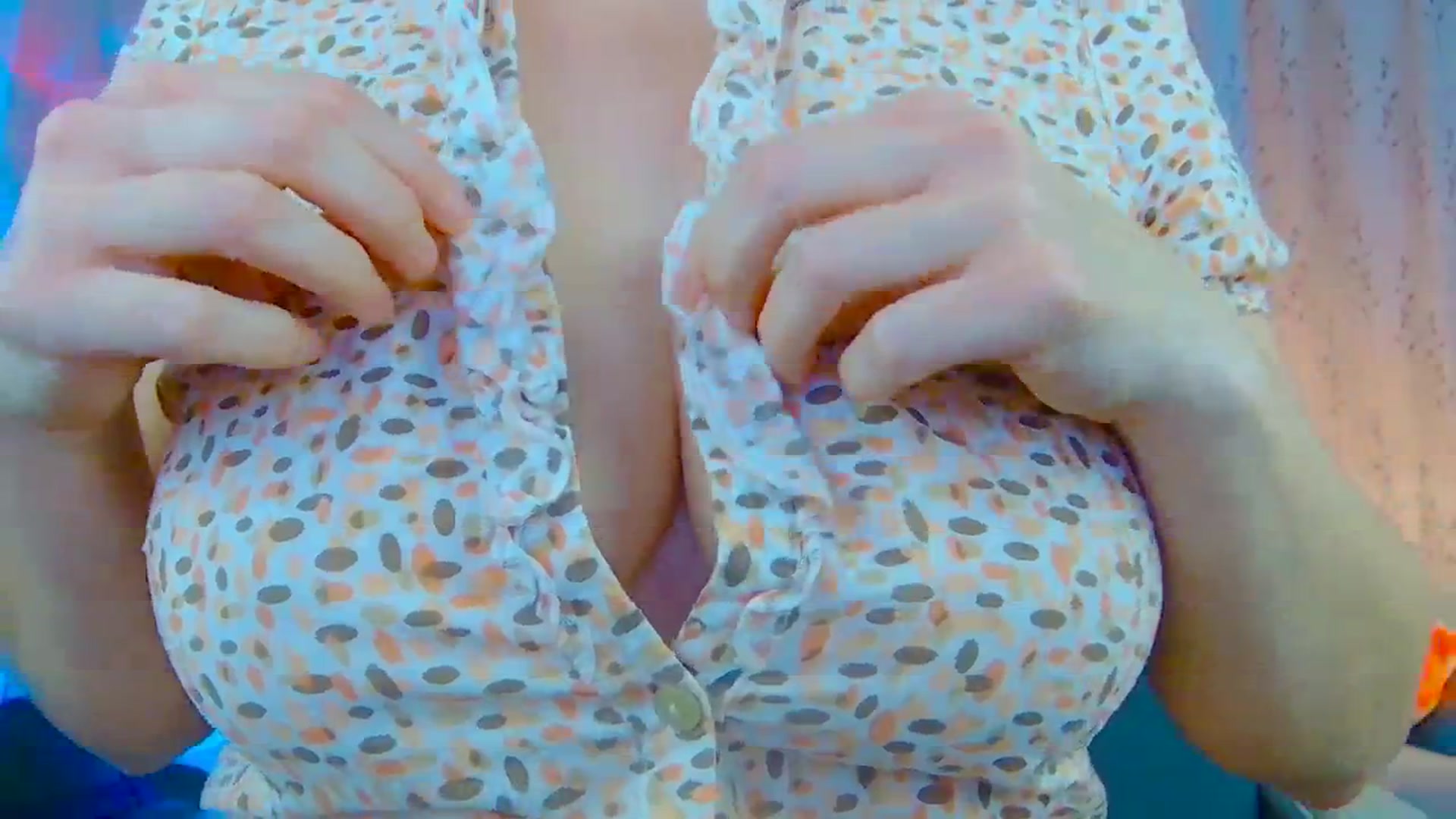 Gallery image thumbnail from SweetDazzle's myfreecams stream on, 11/18/2024, 15:13 image 13 of 20