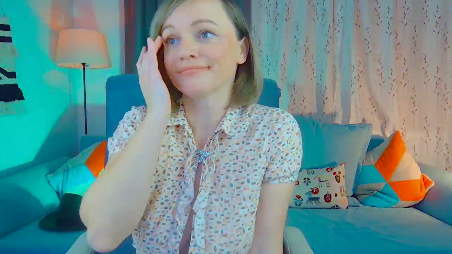 Gallery image thumbnail from SweetDazzle's myfreecams stream on, 11/18/2024, 15:13 image 6 of 20