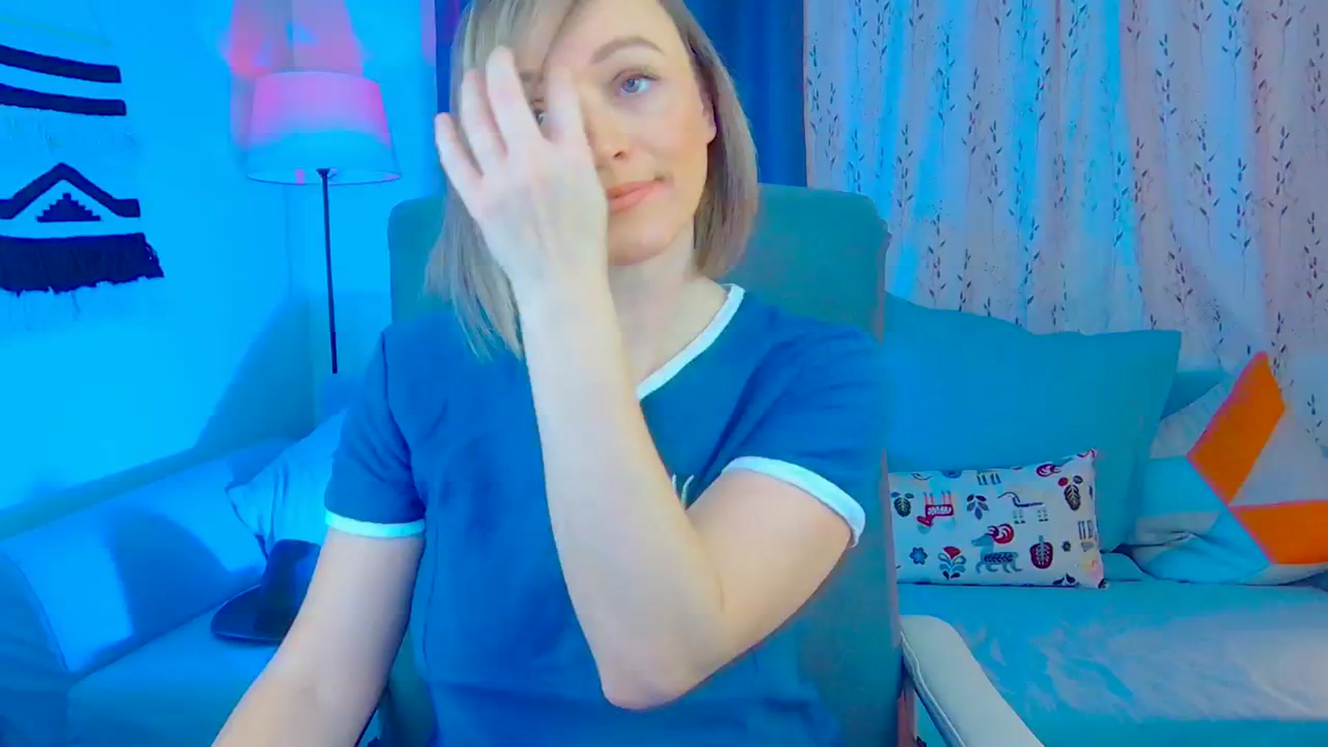 Gallery image thumbnail from SweetDazzle's myfreecams stream on, 11/19/2024, 08:05 image 10 of 20