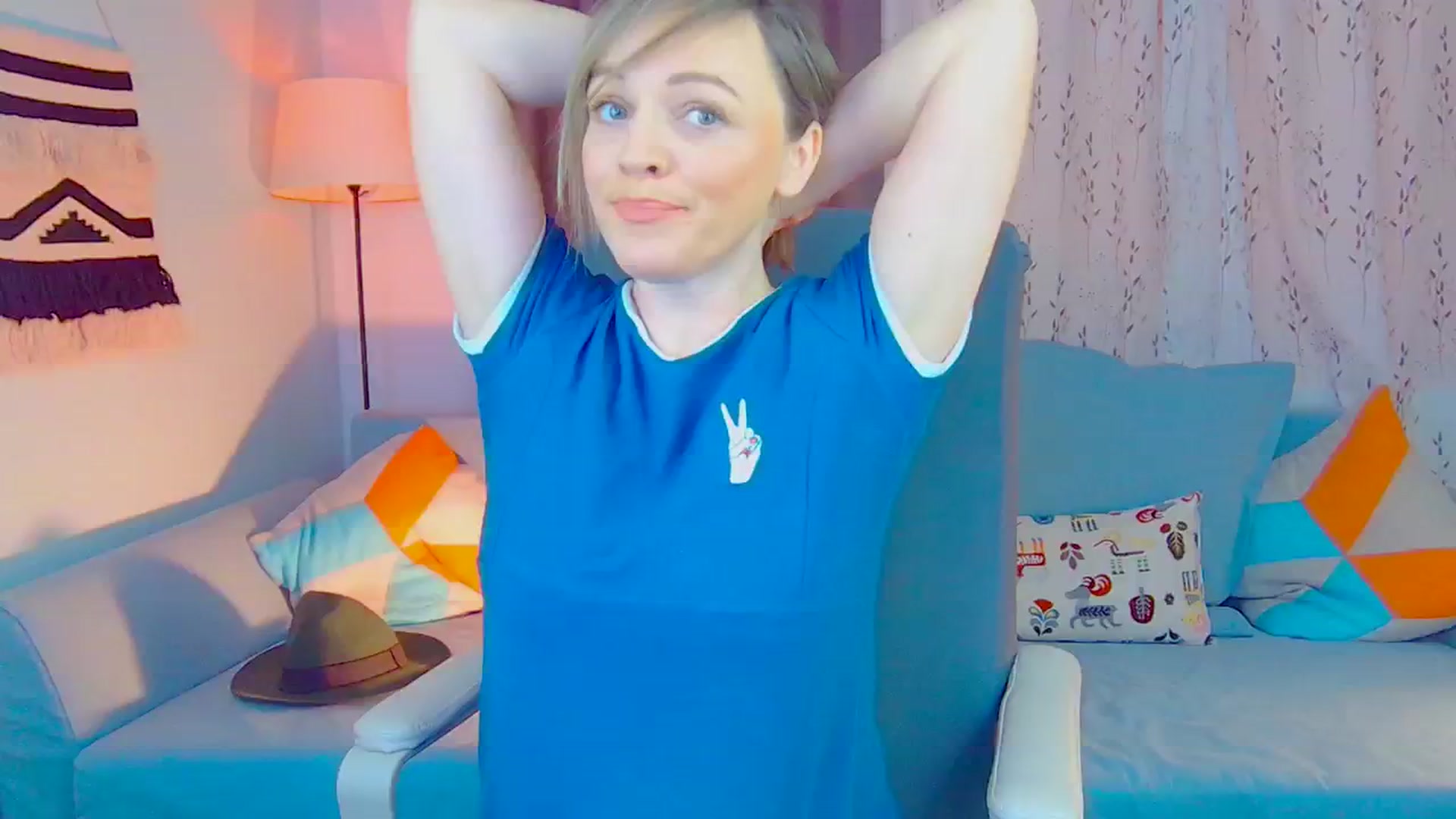 Gallery image thumbnail from SweetDazzle's myfreecams stream on, 11/19/2024, 08:05 image 18 of 20