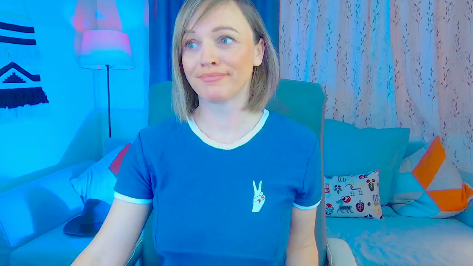 Gallery image thumbnail from SweetDazzle's myfreecams stream on, 11/19/2024, 09:15 image 1 of 20
