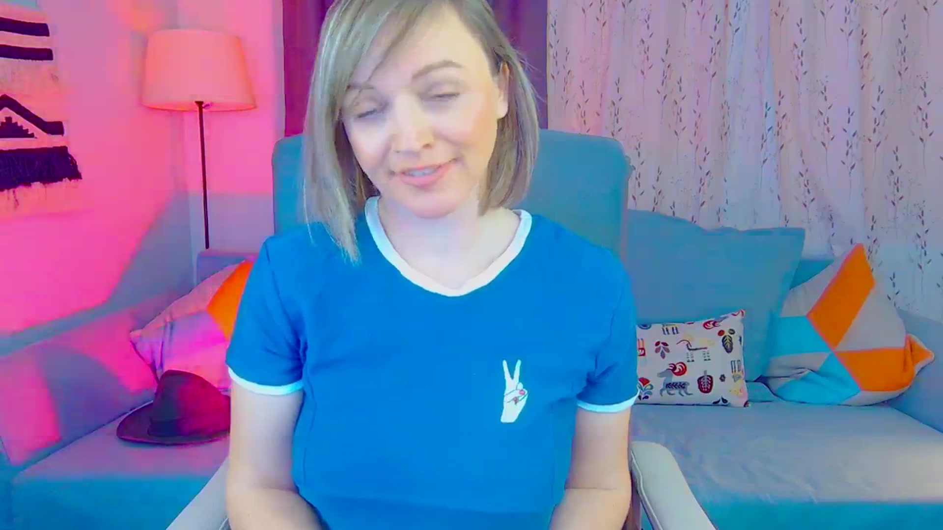Gallery image thumbnail from SweetDazzle's myfreecams stream on, 11/19/2024, 09:15 image 11 of 20