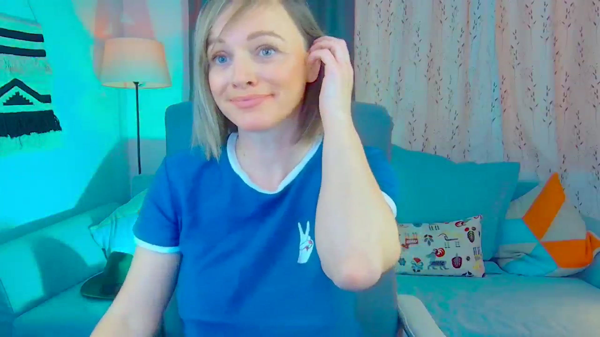Gallery image thumbnail from SweetDazzle's myfreecams stream on, 11/19/2024, 09:15 image 6 of 20