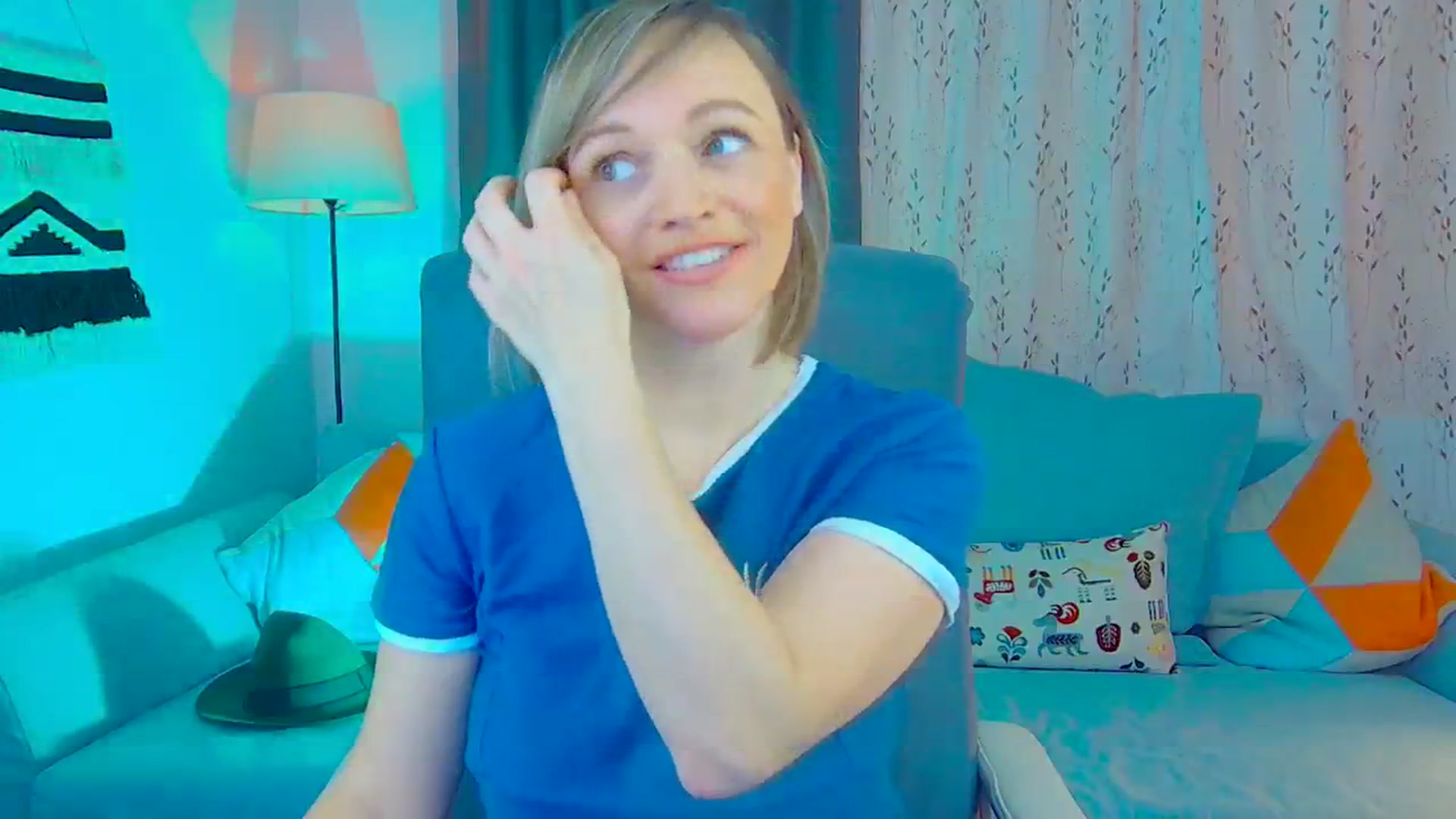 Gallery image thumbnail from SweetDazzle's myfreecams stream on, 11/19/2024, 09:15 image 9 of 20