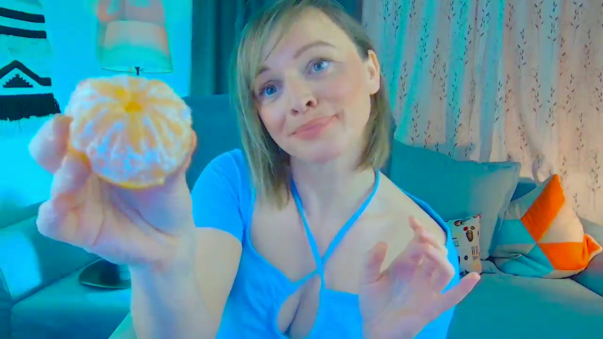 Gallery image thumbnail from SweetDazzle's myfreecams stream on, 11/19/2024, 13:21 image 16 of 20