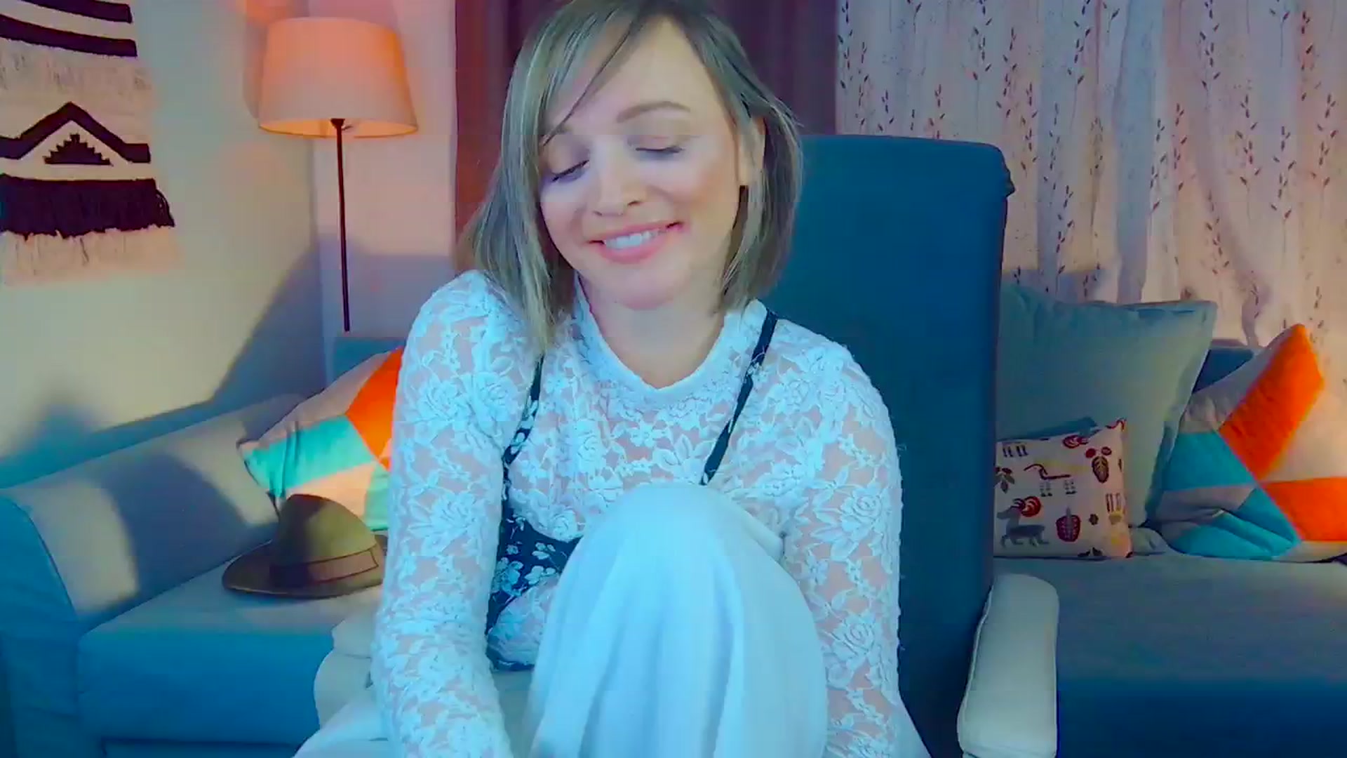 Gallery image thumbnail from SweetDazzle's myfreecams stream on, 11/19/2024, 17:12 image 15 of 20
